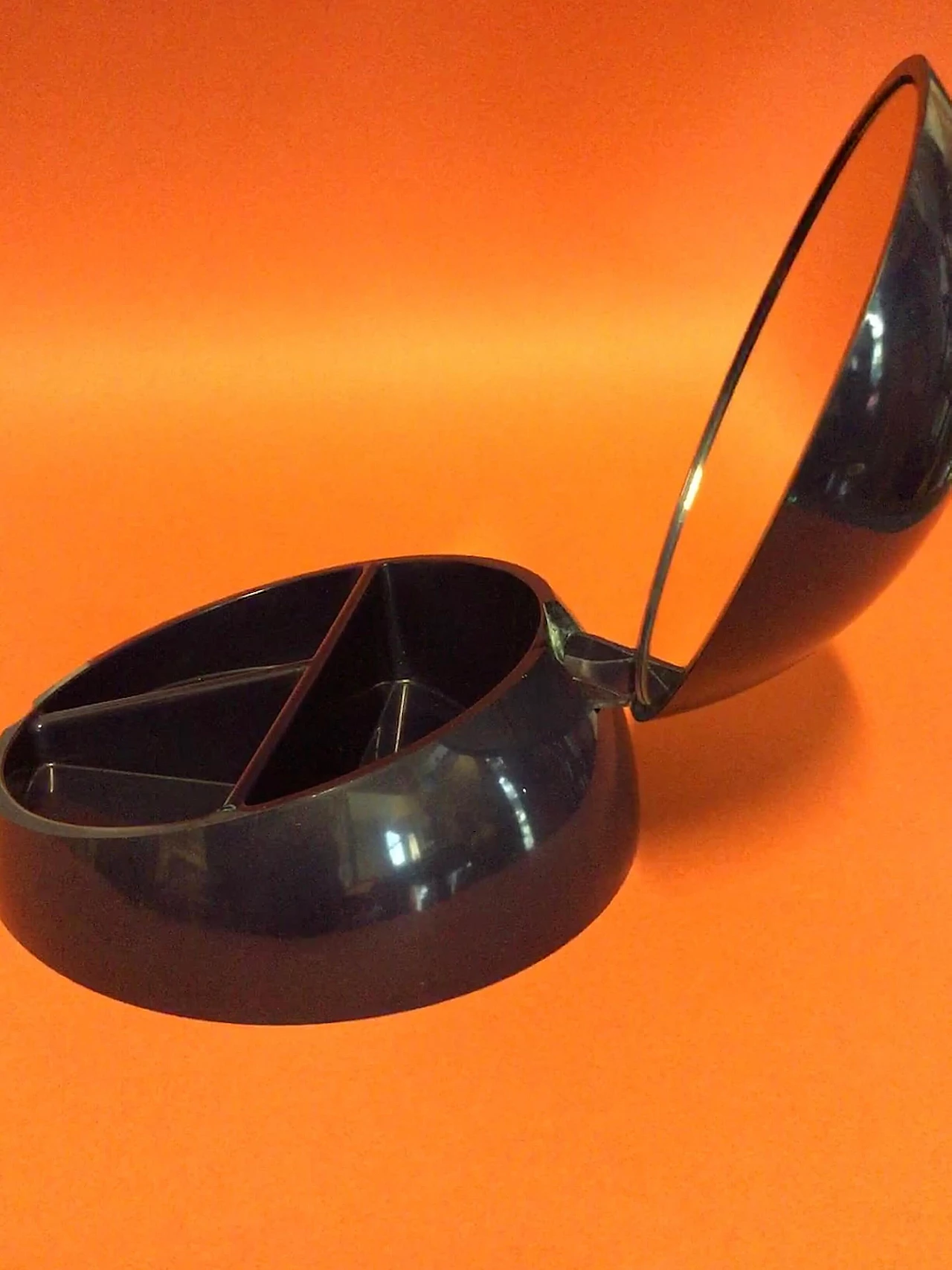 Scatola porta oggetti di Makio Hasuike per Gedy, anni’70 1323894