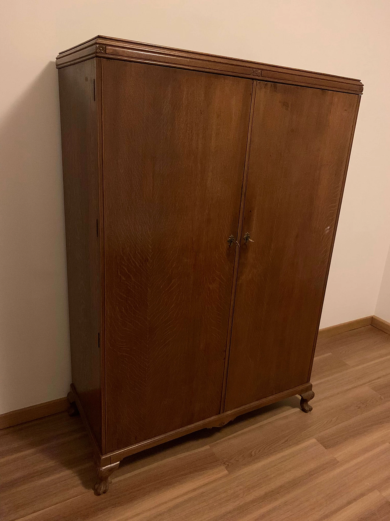 English wardrobe with internal compartments, 1920s 1323908