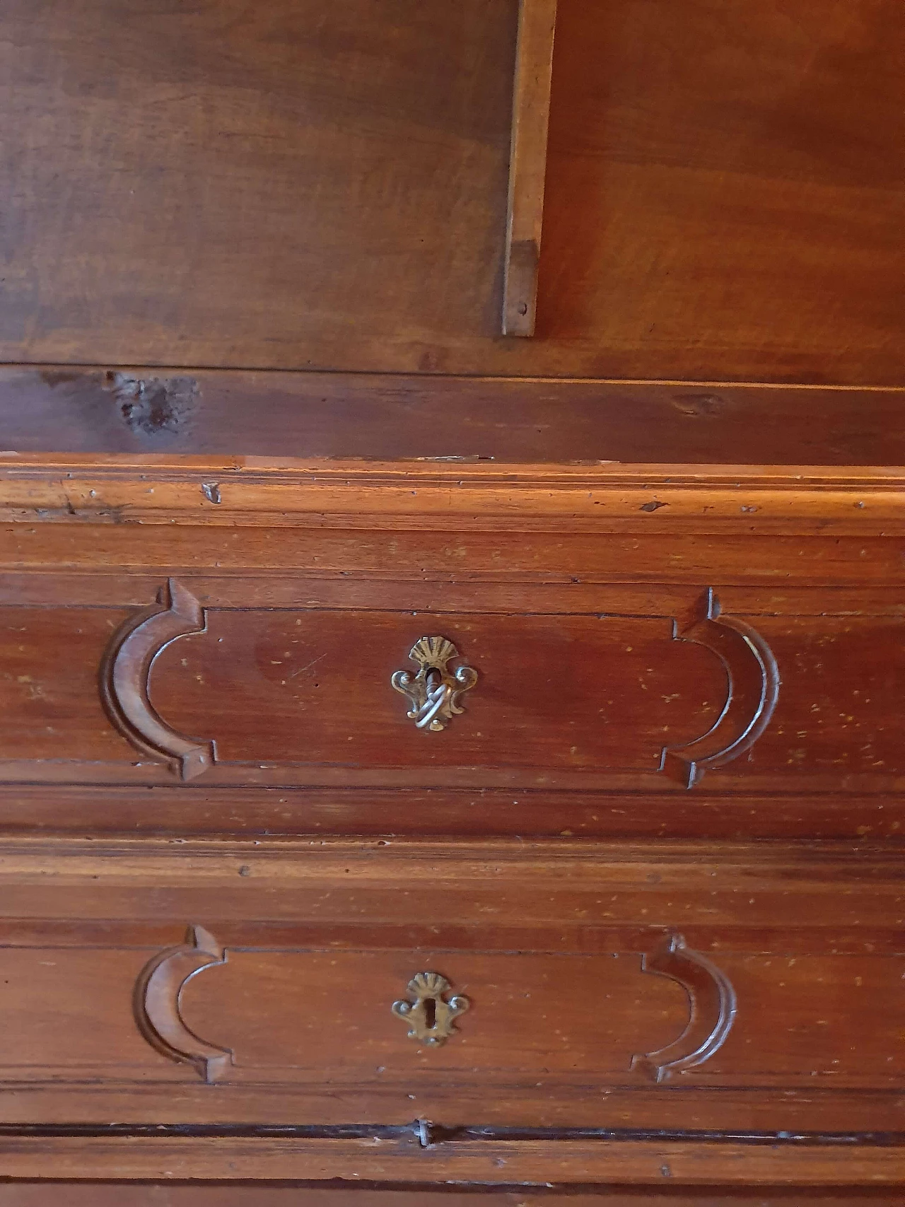 Credenza in noce, del '600 1324233
