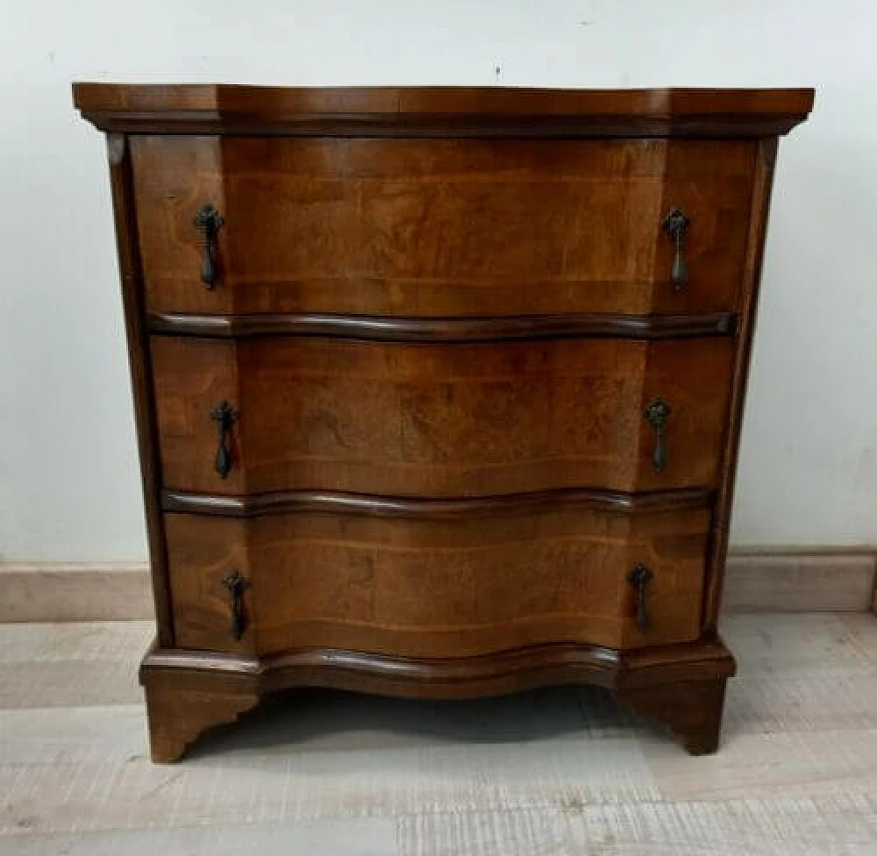 Cabinet with three drawers in walnut and briar, 1950s 1324333