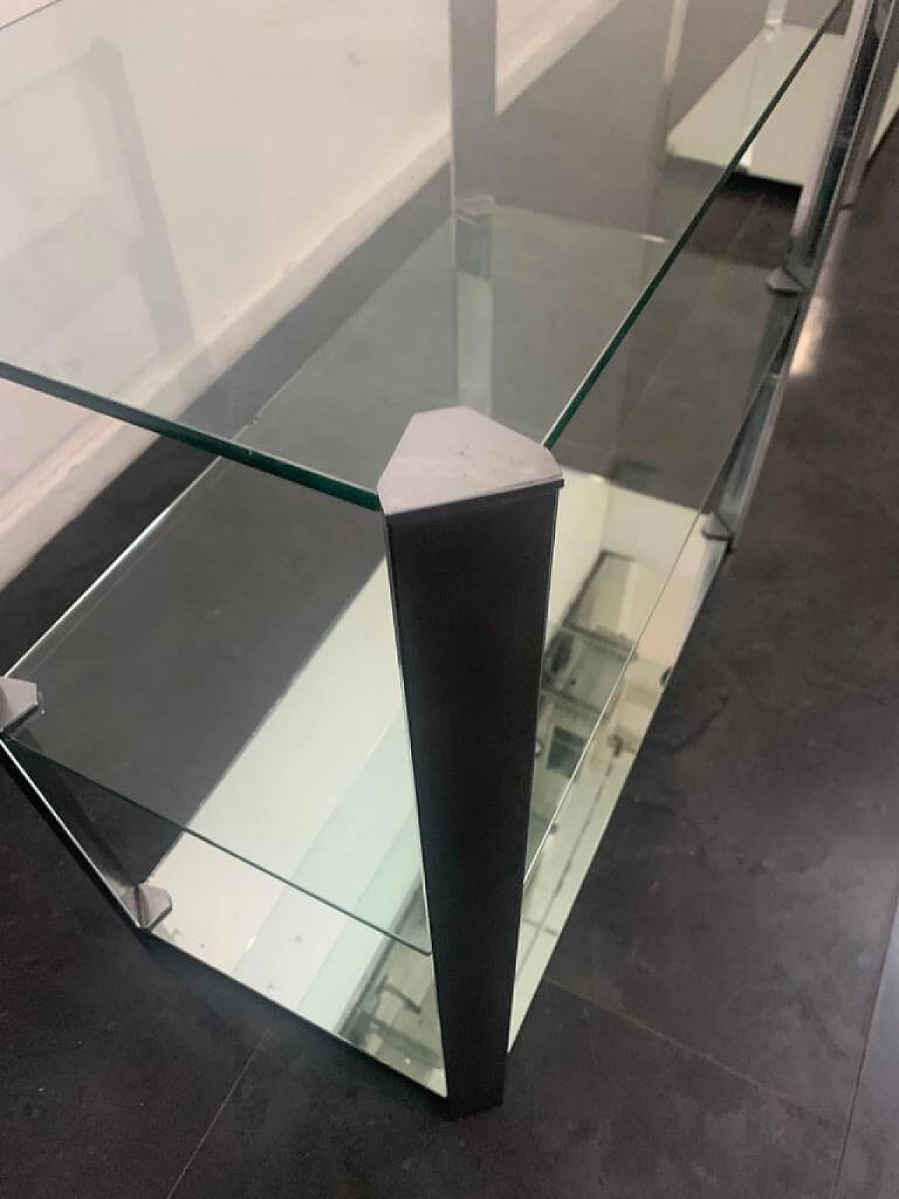 Piccola vetrina in vetro, specchio e acciaio di Cidue, anni '70 1324976