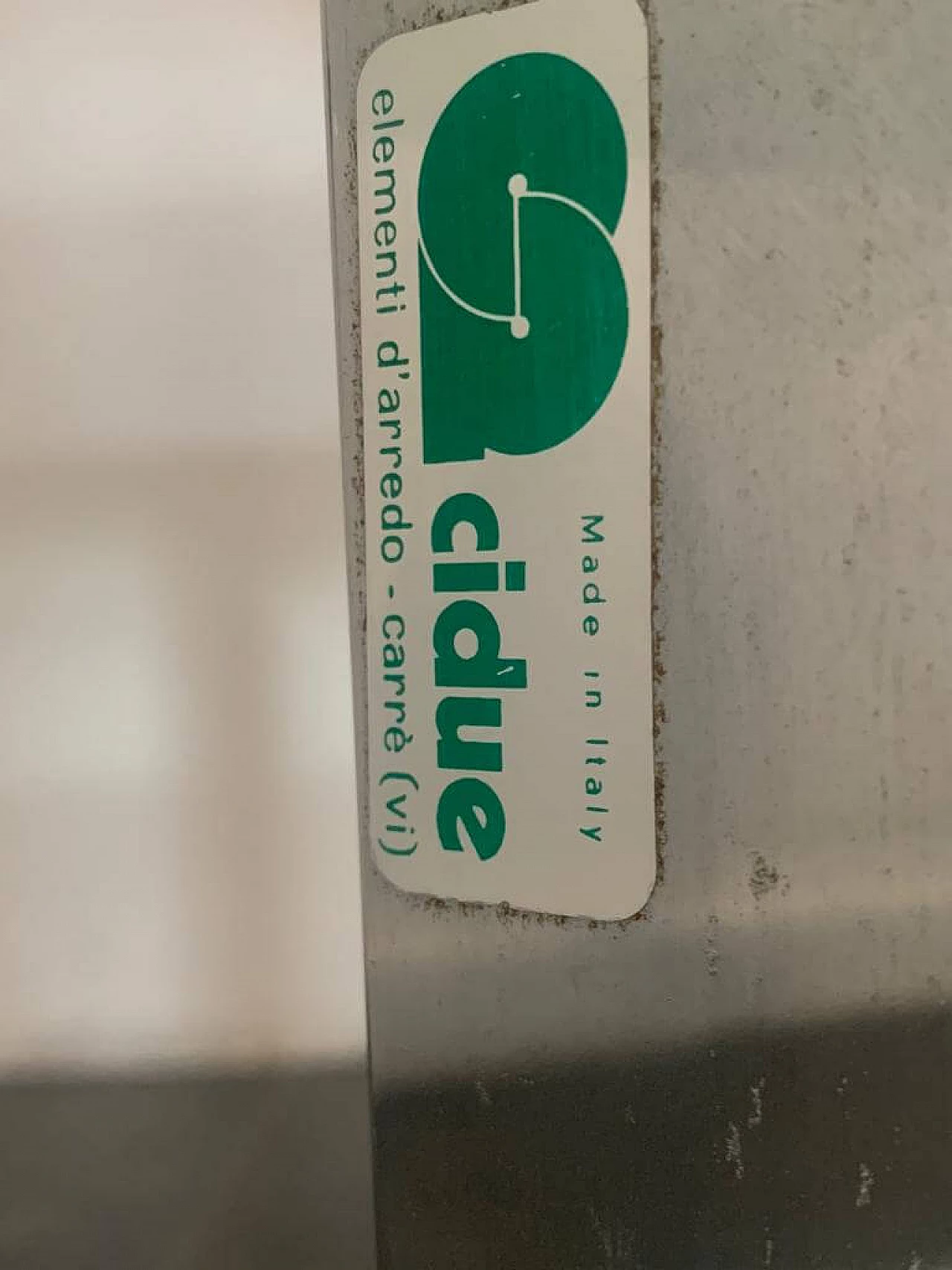 Piccola vetrina in vetro, specchio e acciaio di Cidue, anni '70 1324980