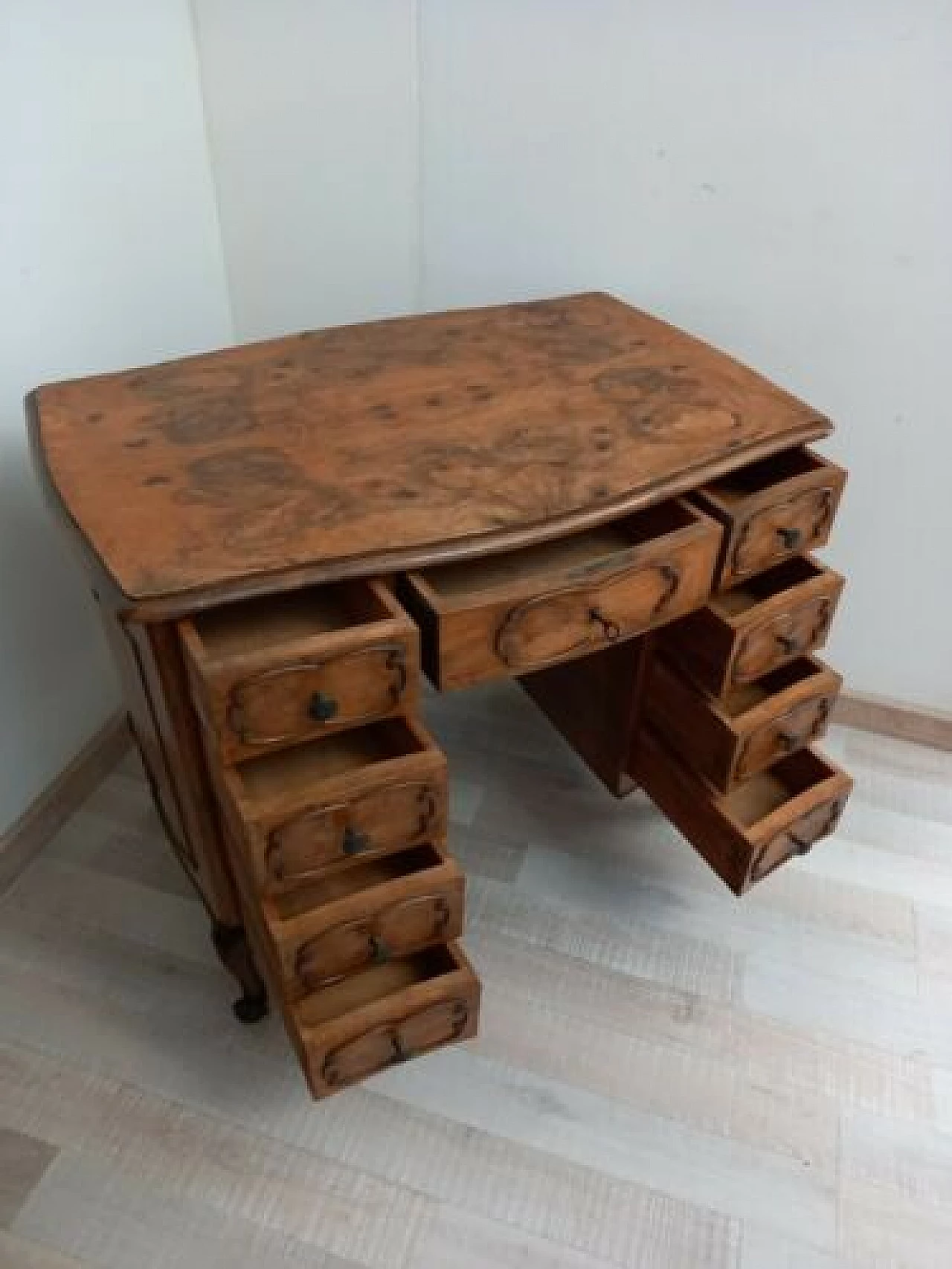 Louis XV style walnut-root slab desk 1325168