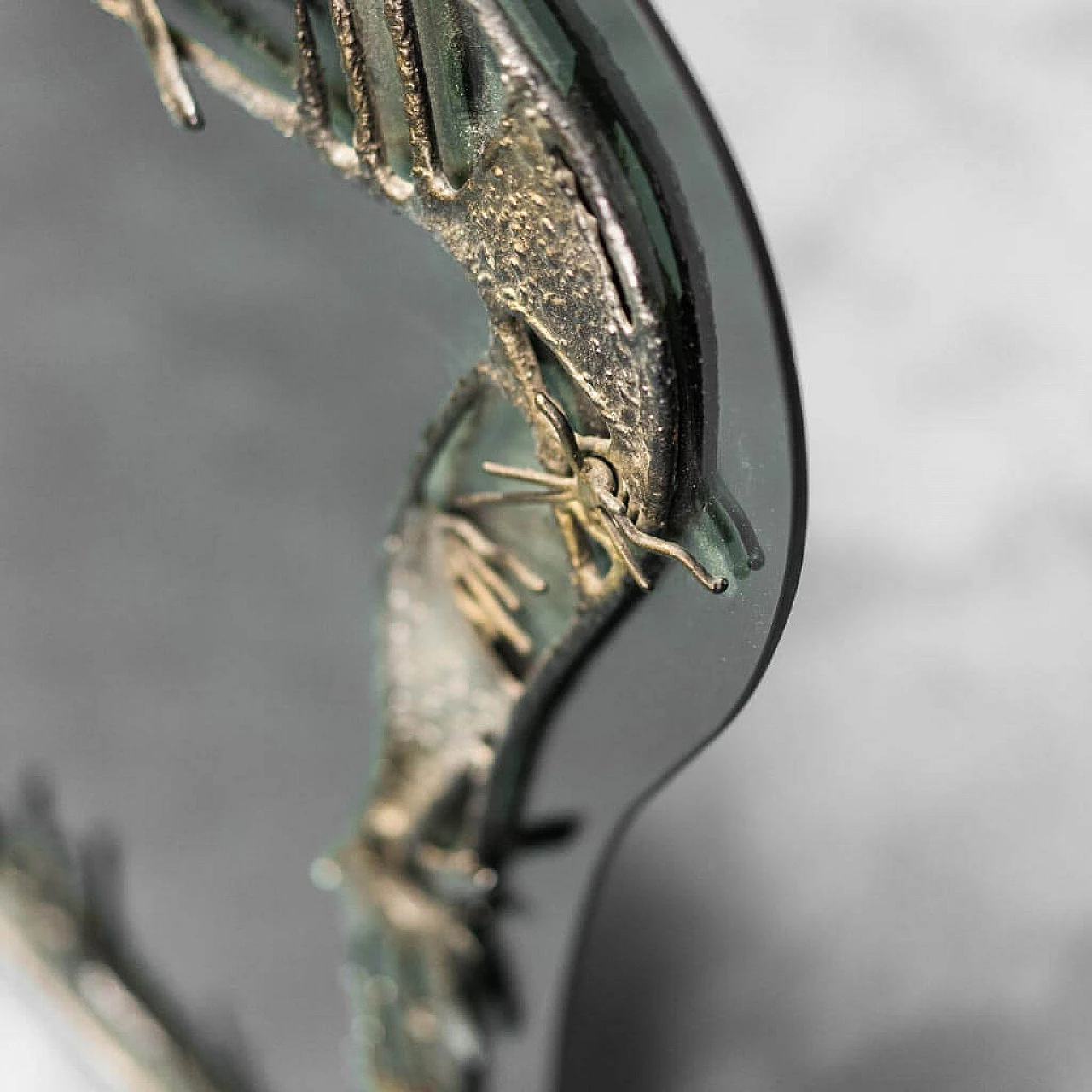Specchio da parete in vetro e metallo, anni '50 1328539