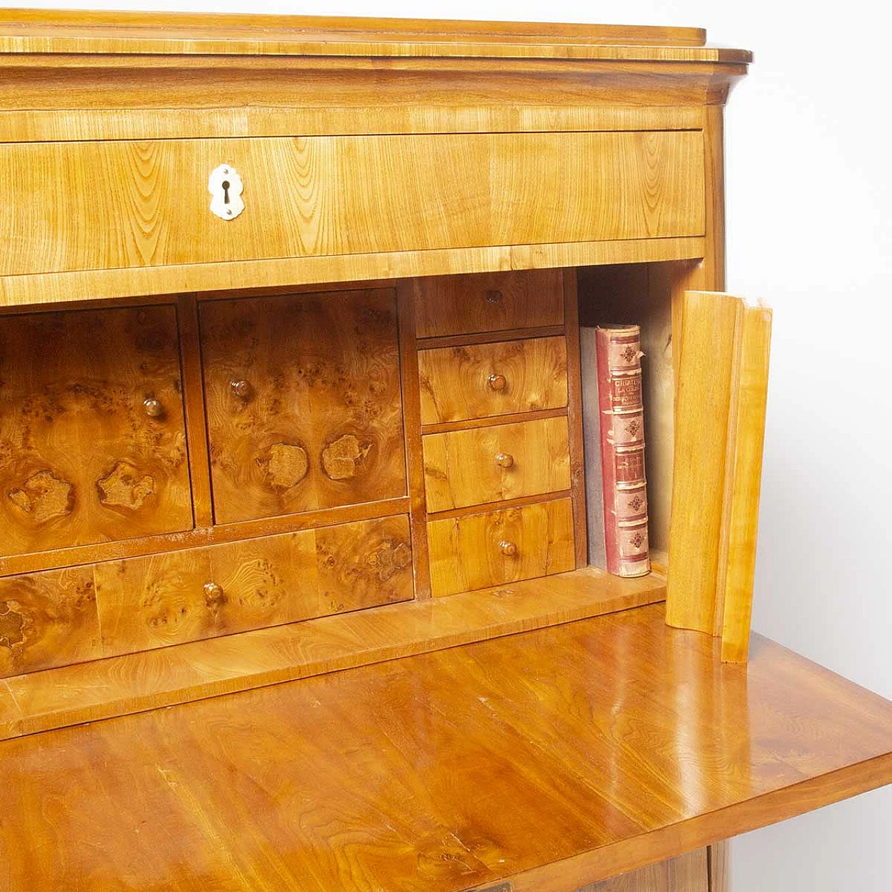 Secretaire in olmo a 4 cassetti con ribaltina, dell'800 1329367