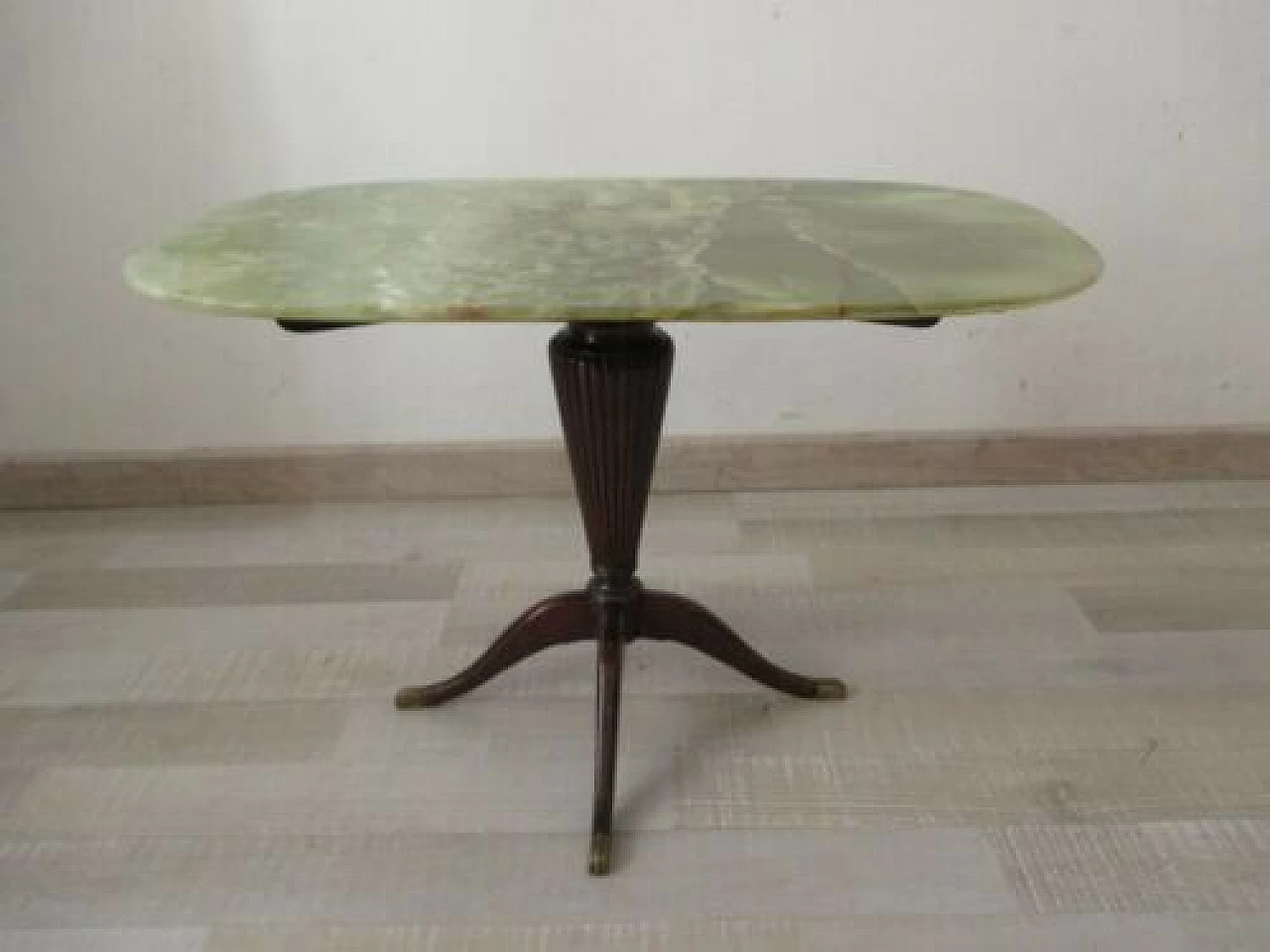 English mahogany coffee table with onyx top, 1950s 1329838