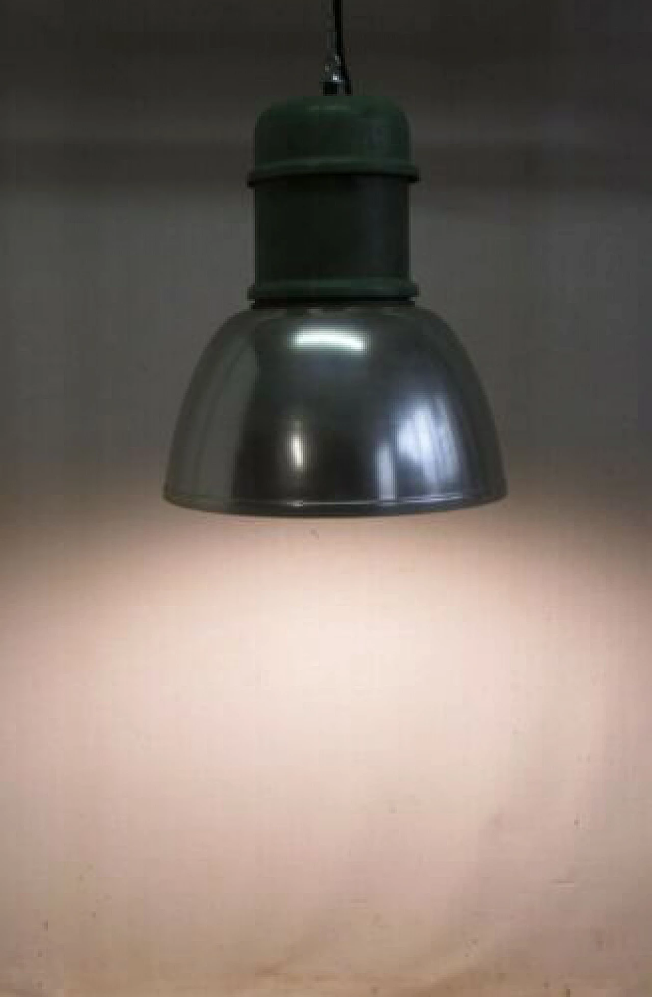 Lampada a sospensione in alluminio, anni '70 1329900