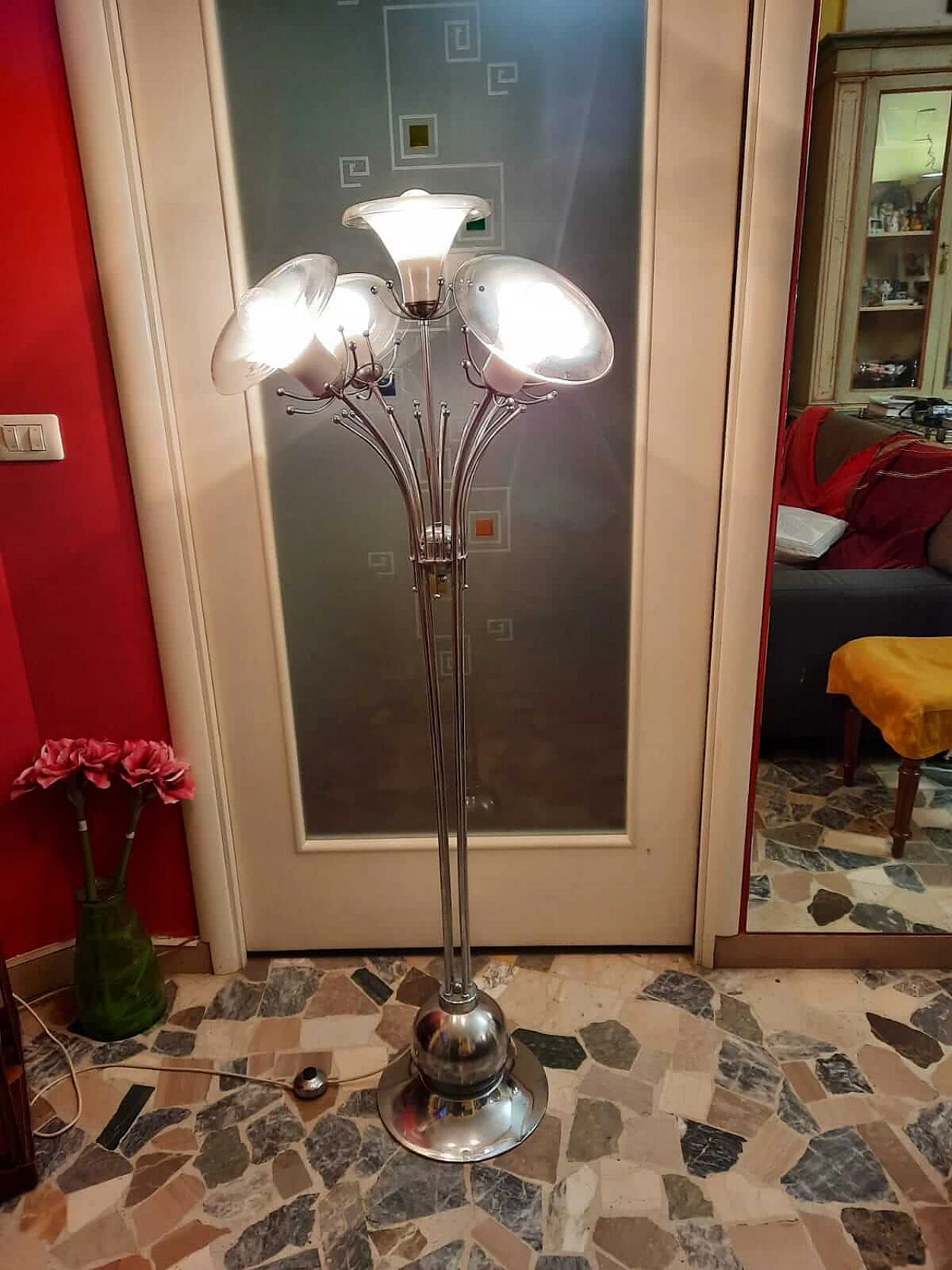 Lampada Tulipano attribuita a Mazzega 1330418