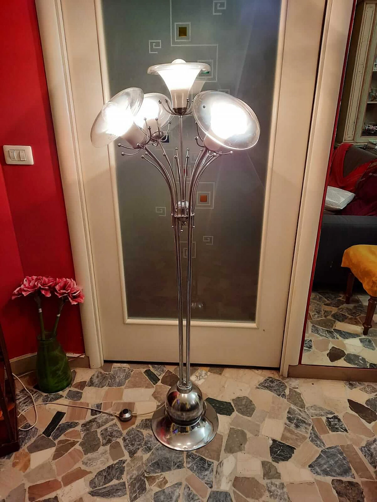 Lampada Tulipano attribuita a Mazzega 1330419