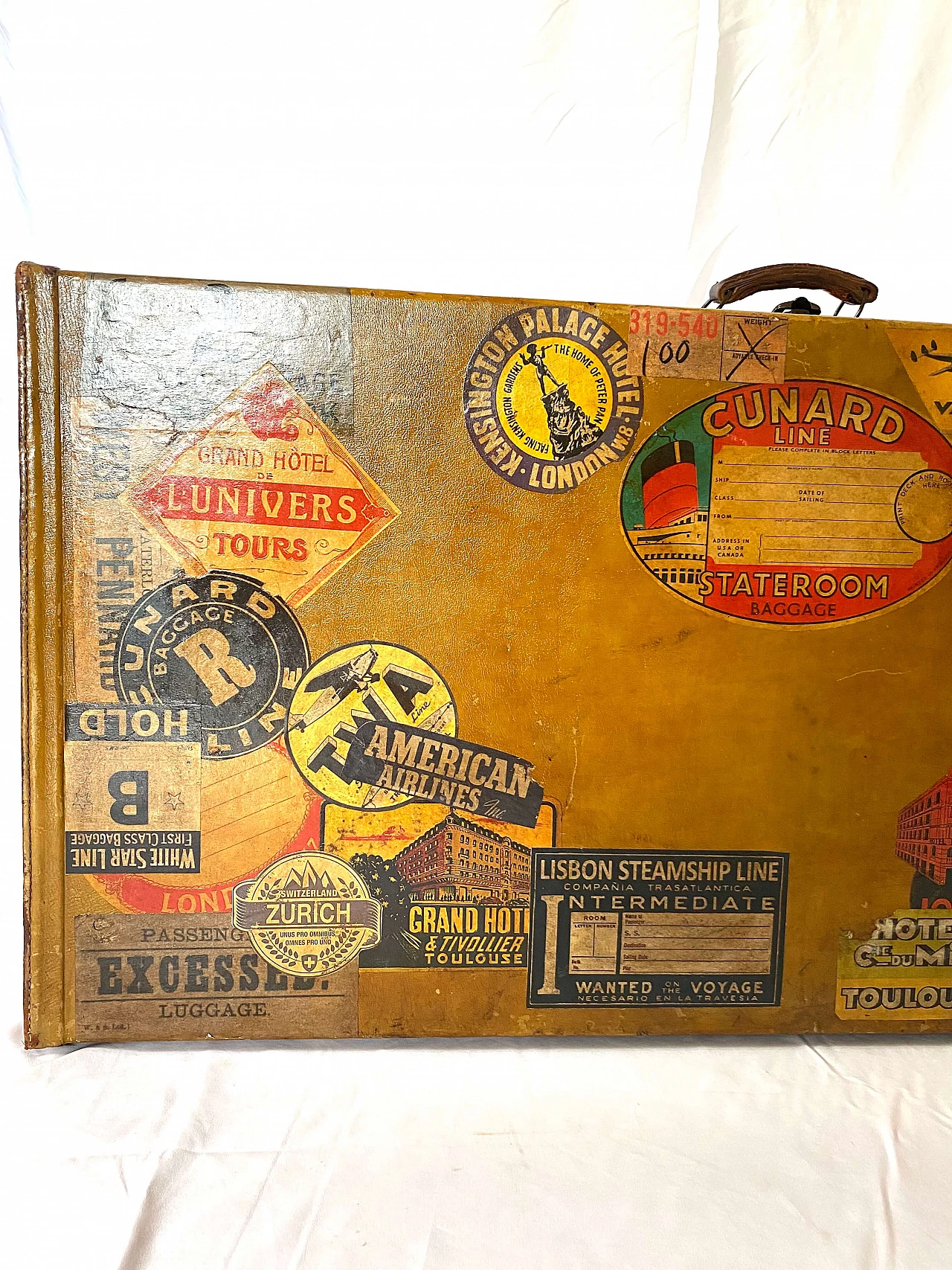 Italian leather travel suitcase, early 1900s 1330632