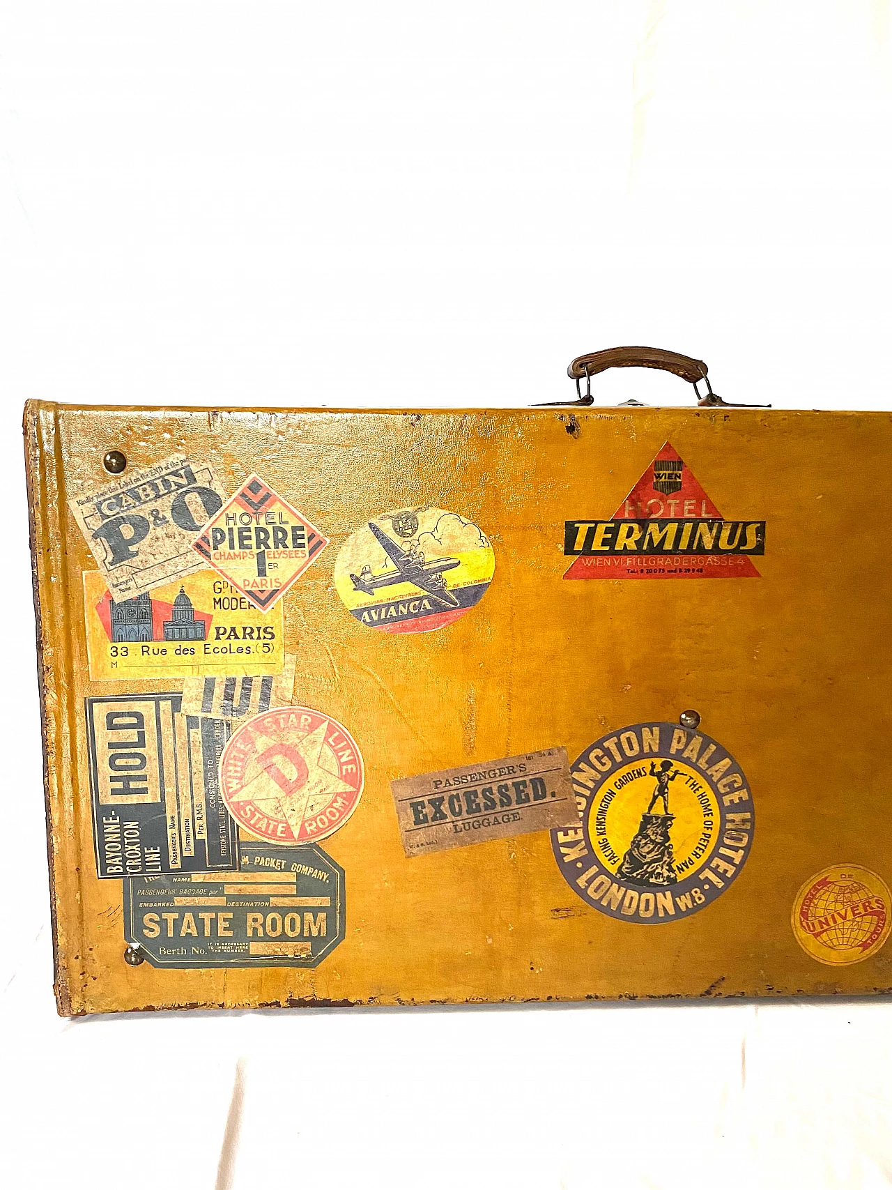 Italian leather travel suitcase, early 1900s 1330636