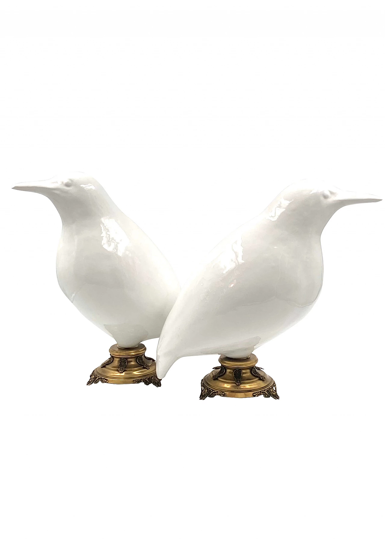 Coppia di grandi sculture di uccelli in ceramica e ottone, inizio '900 1330642