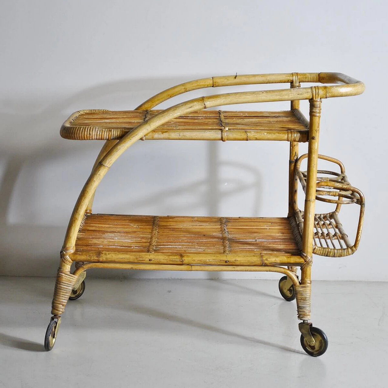Trolley bar in bamboo cane in the style of Tito Agnoli, 60s 1331509