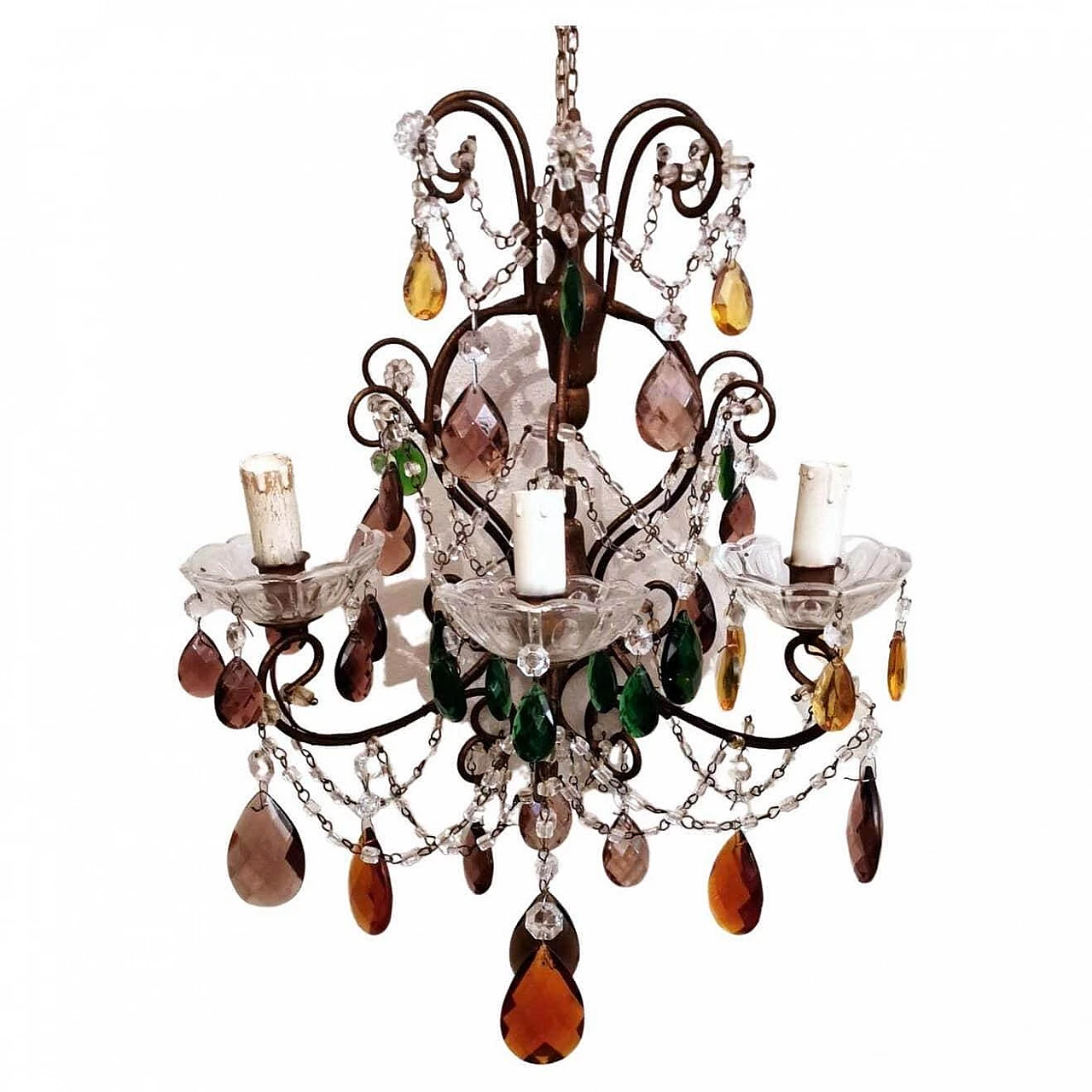 Wall sconces in gilded iron with ground and faceted colored crystal drops, 40s 1332946