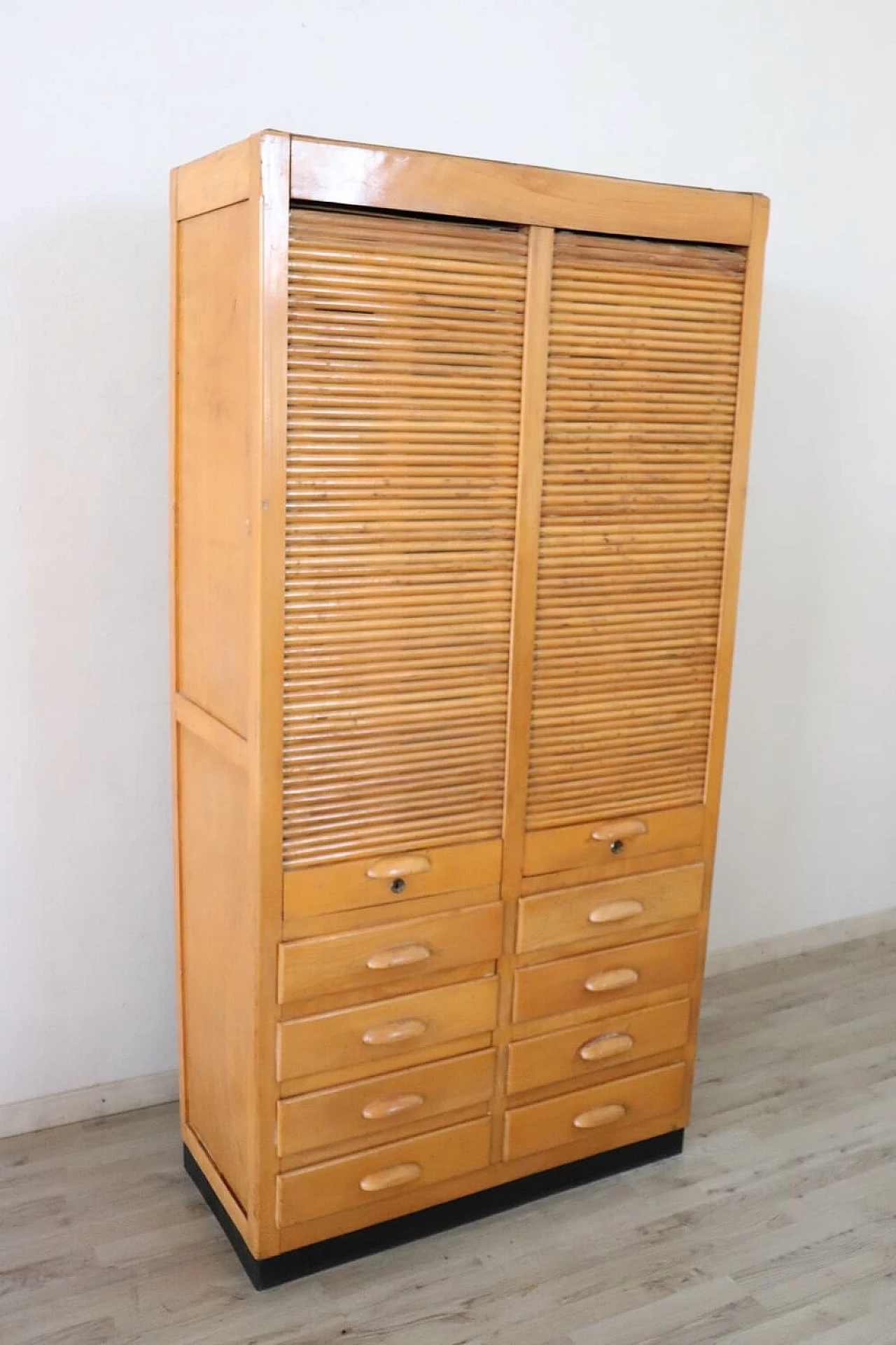 Large beech shutter cabinet, 1940s 1334017