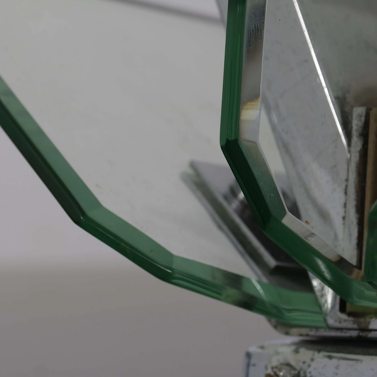 Coppia di applique in vetro verde nilo e vetro opalino, anni '70 1334361