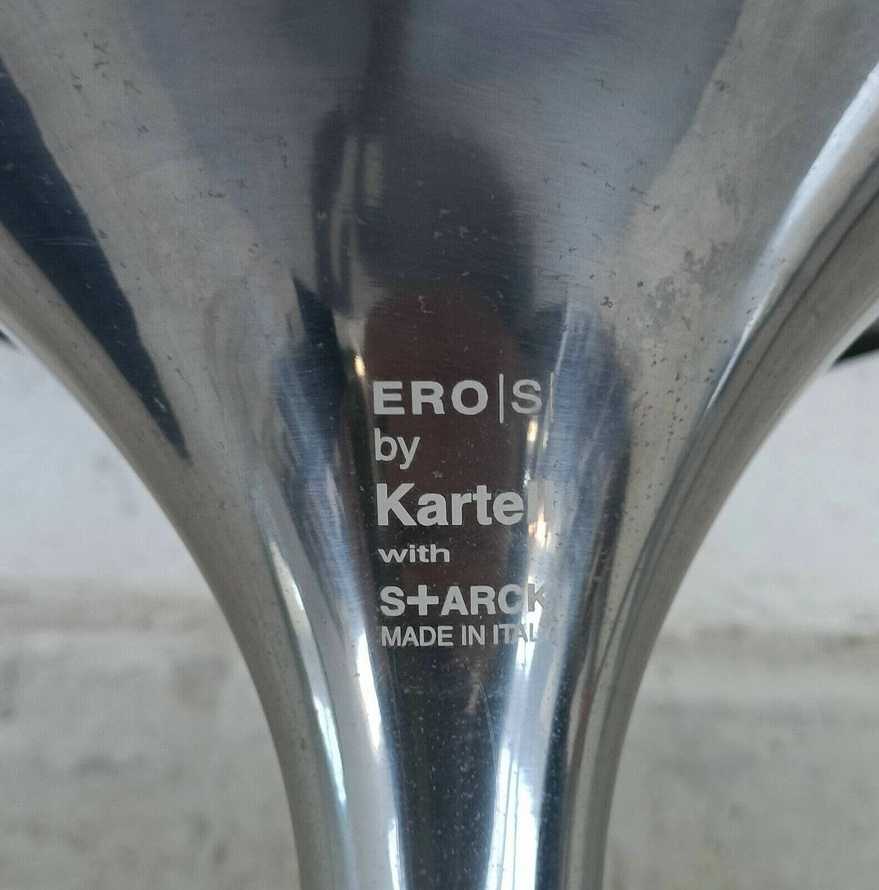 Coppia di sedie girevoli Eros in alluminio e policarbonato di Philippe Starck per Kartell, anni '90 1335327