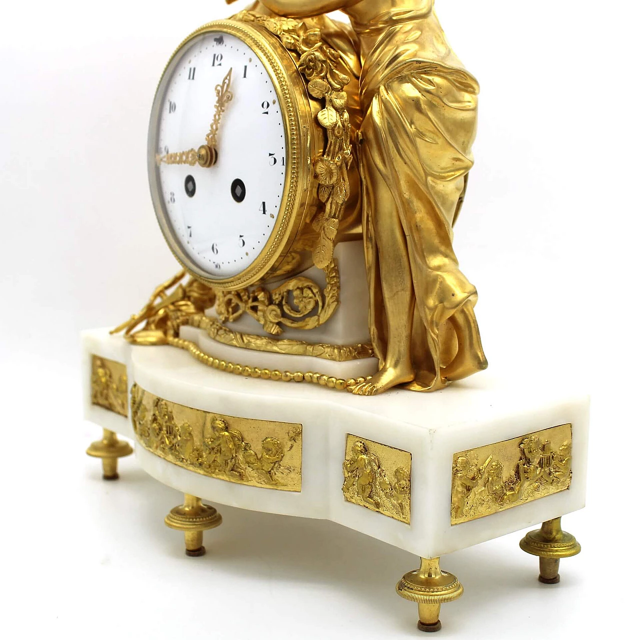Napoleon III pendulum clock in gilded bronze and white Carrara marble, 19th century 1336755