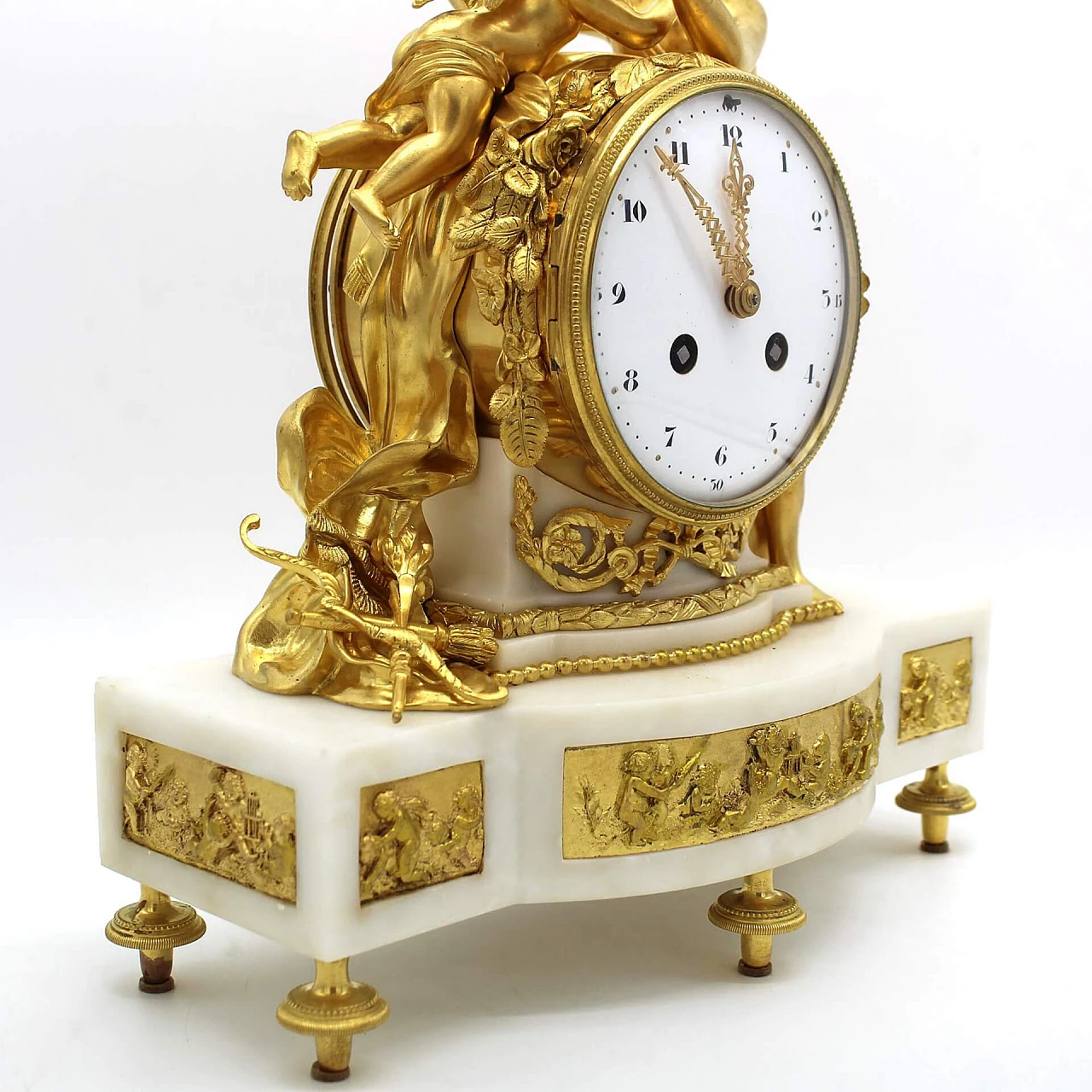 Napoleon III pendulum clock in gilded bronze and white Carrara marble, 19th century 1336758