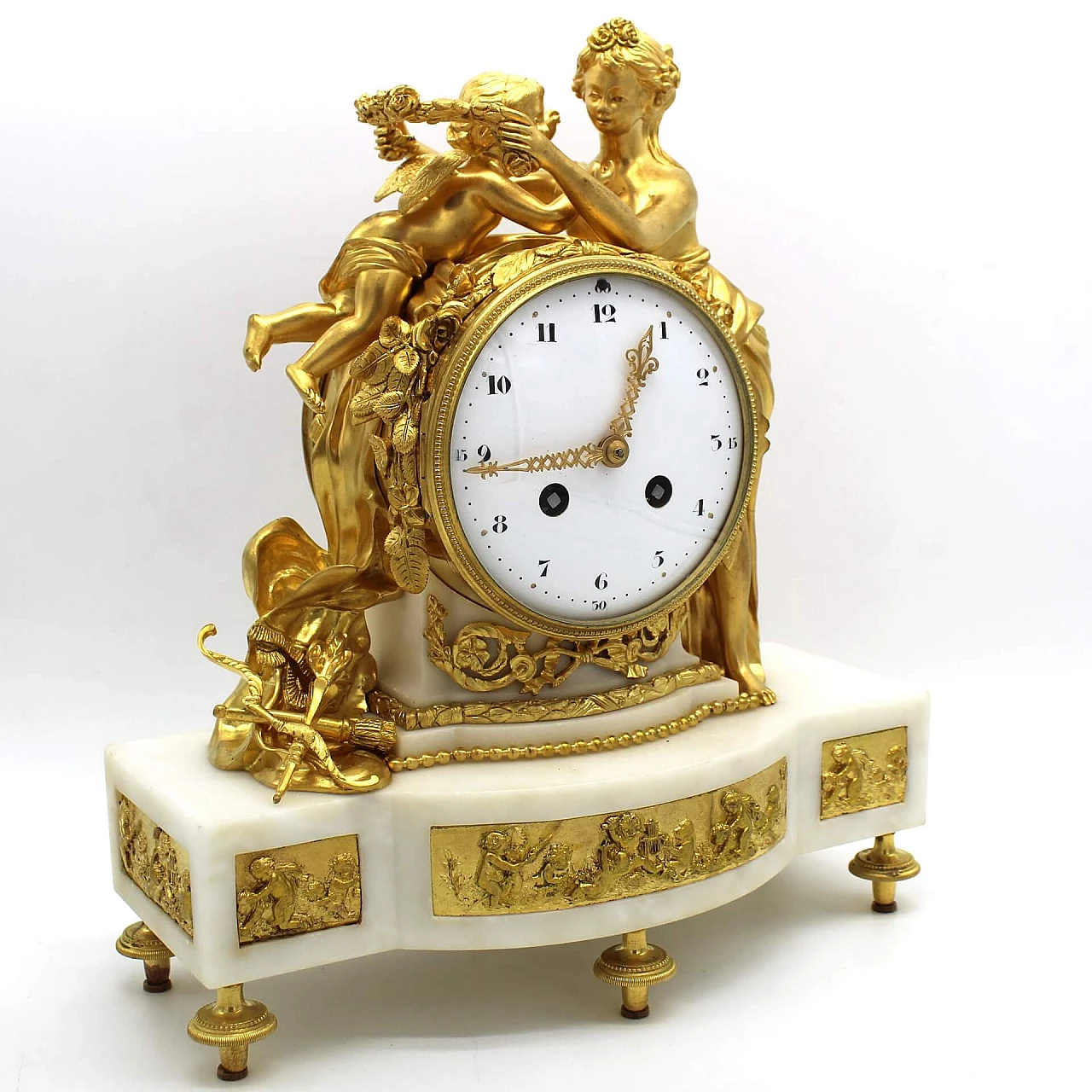 Orologio a pendolo Napoleone III in bronzo dorato e marmo bianco di Carrara, '800 1336759