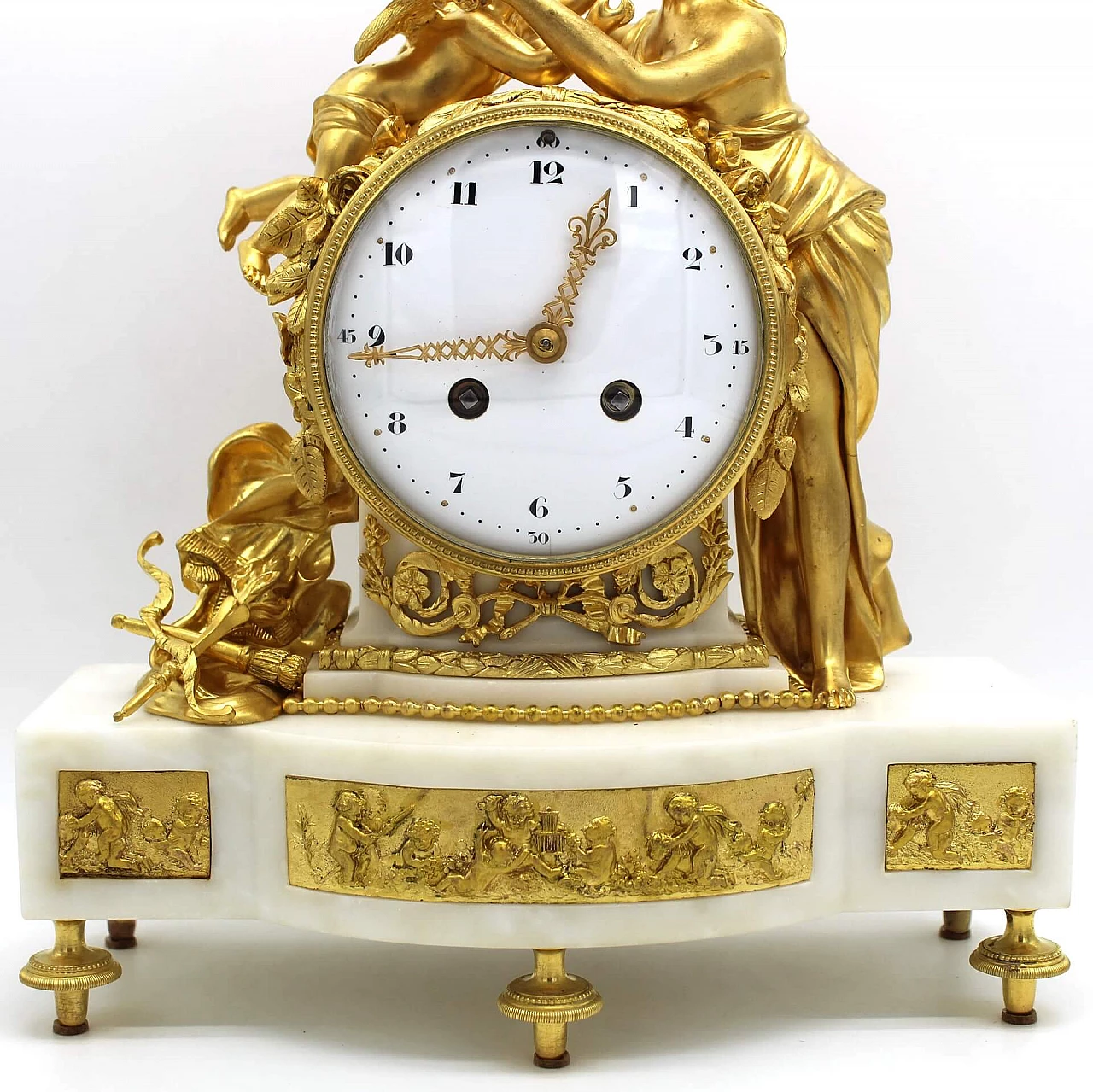 Orologio a pendolo Napoleone III in bronzo dorato e marmo bianco di Carrara, '800 1336762