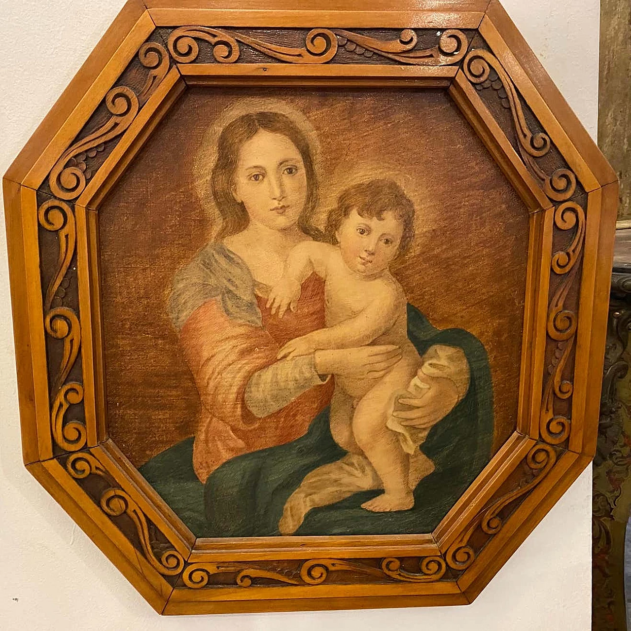 Art Nouveau octagonal painting oil on canvas depicting a Madonna with Jesus Child, 10s 1336813
