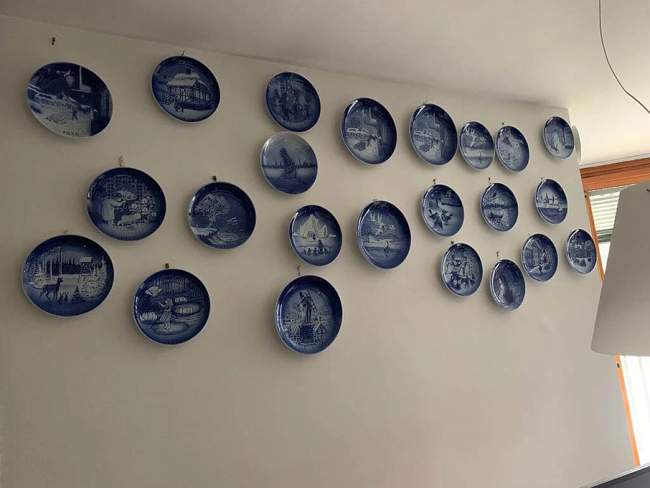 Desireé ceramic plates, 1970 to 2012 1337096