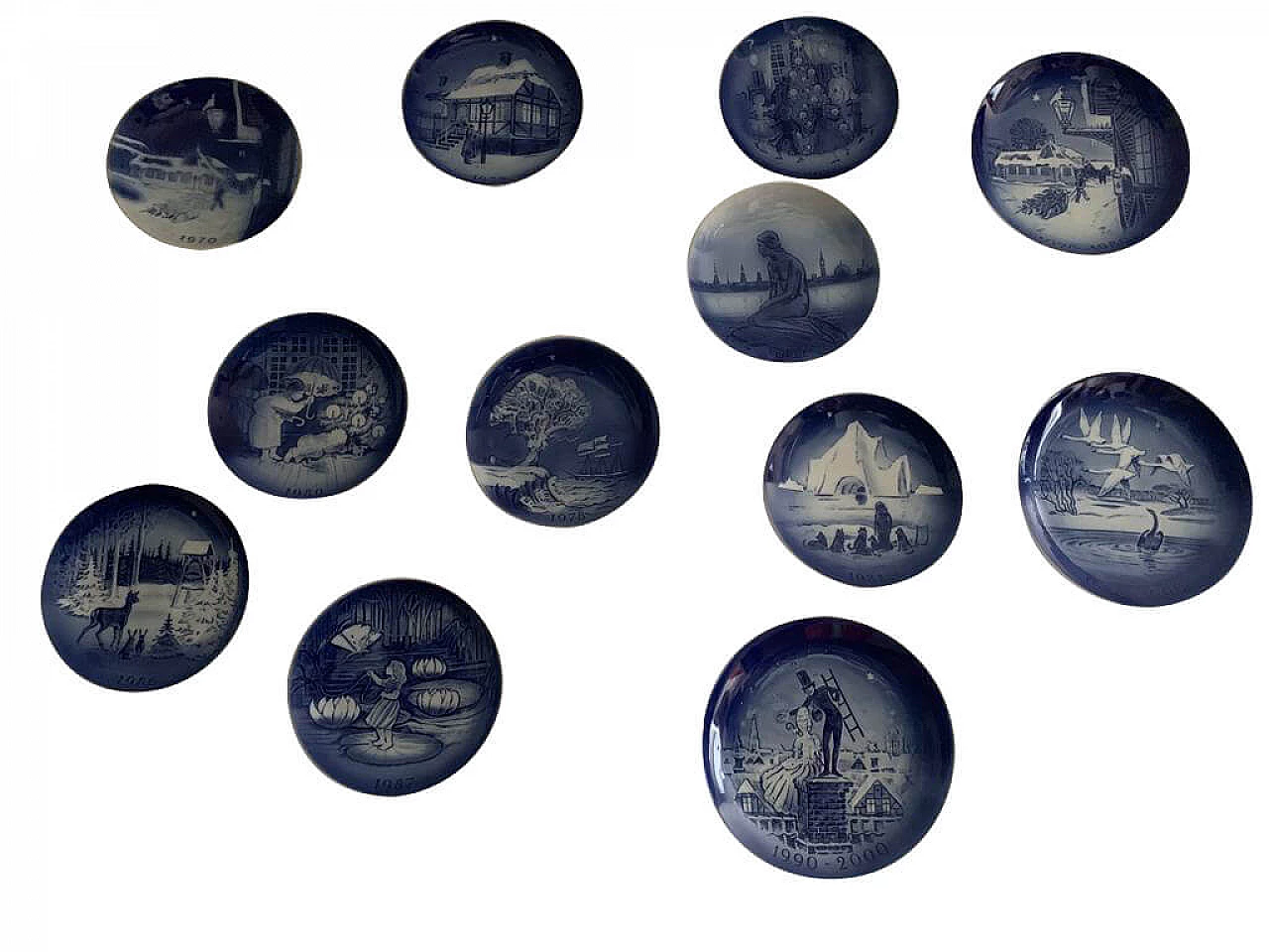 Desireé ceramic plates, 1970 to 2012 1338752