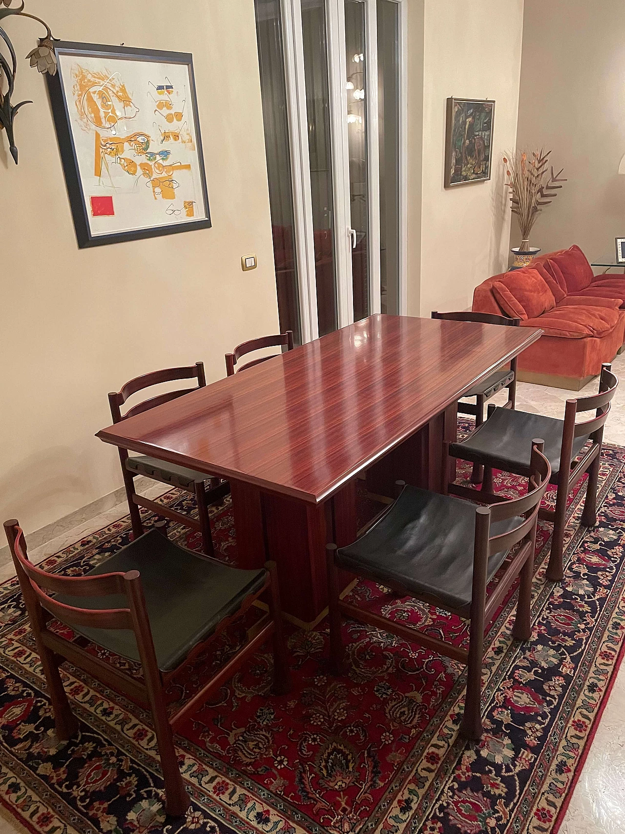 Tavolo e 6 sedie in padouk di Luciano Frigerio, anni '60 1339394