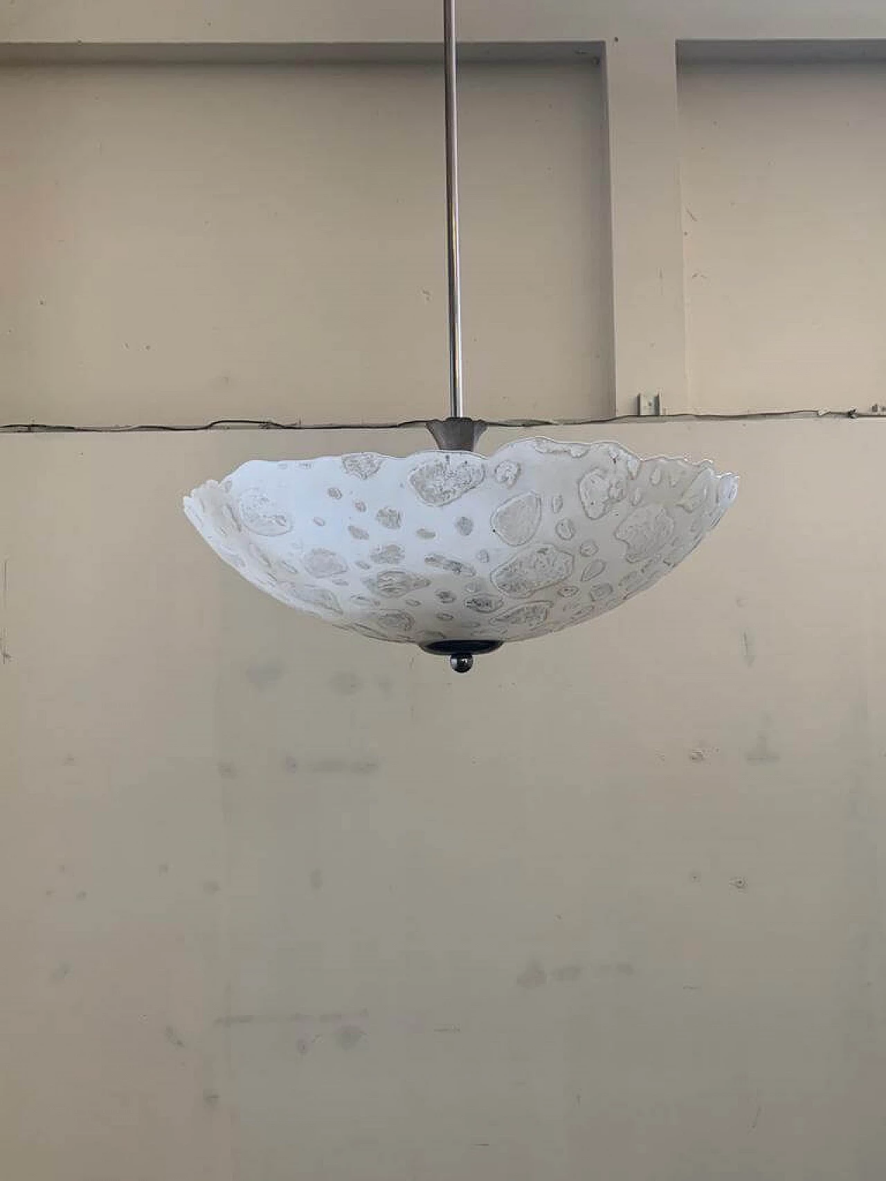 Lampadario in vetro satinato con bolle irregolari, anni '60 1340896