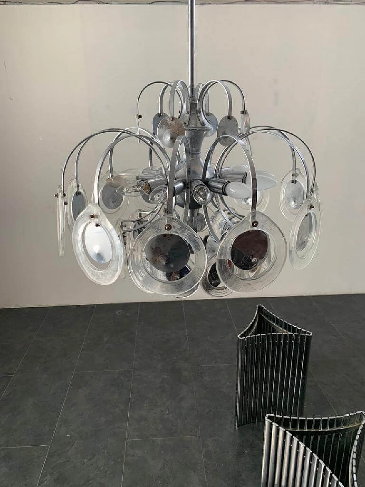 Disc chandelier in steel and fused glass, 70s 1341028
