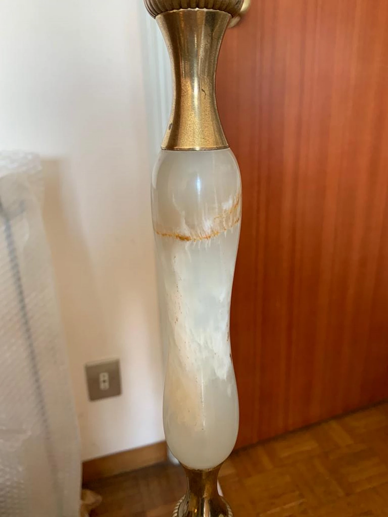 Lampada da terra in ottone e onice, anni '50 1341111