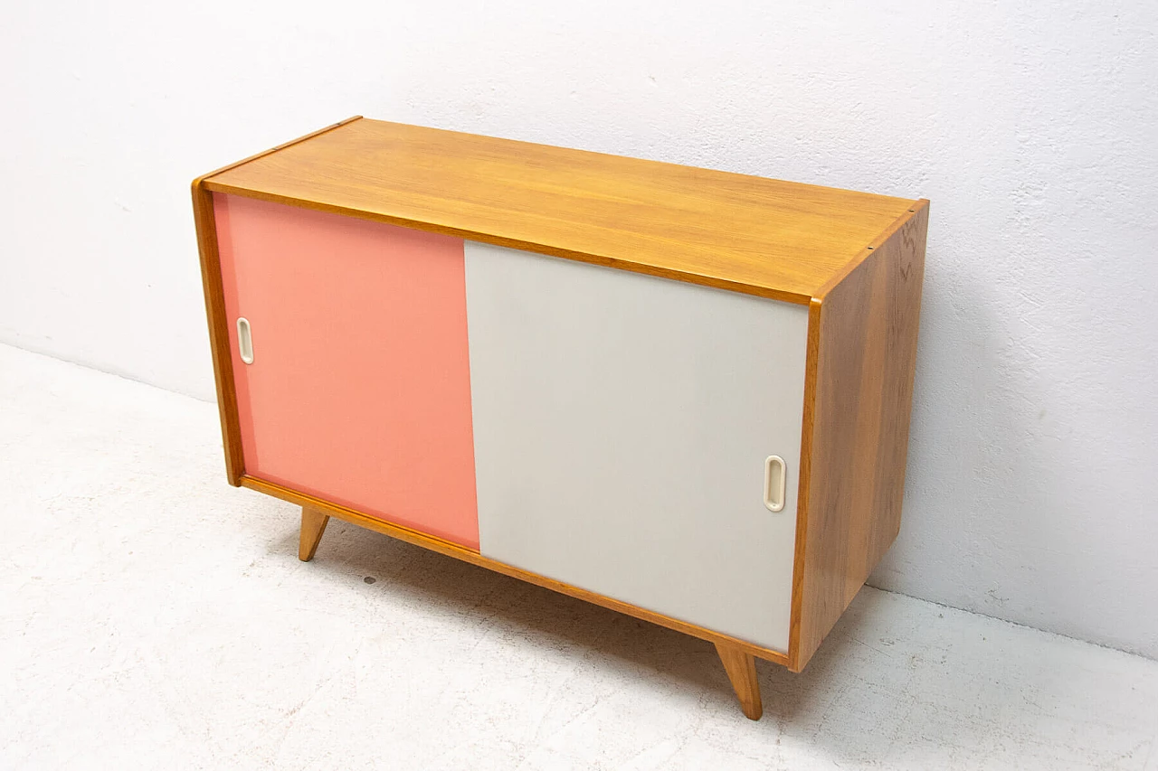 U-450 sideboard by Jiří Jiroutek, 1960s 1341820