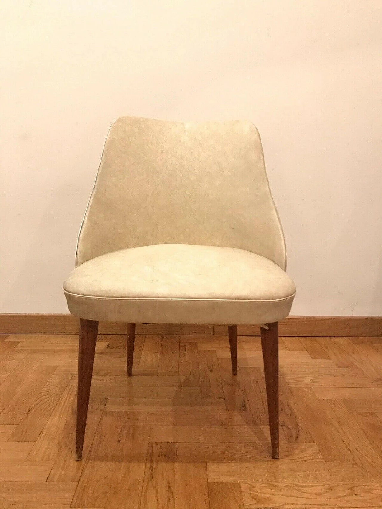 Pair of armchairs in skai and walnut, 50s 1342009