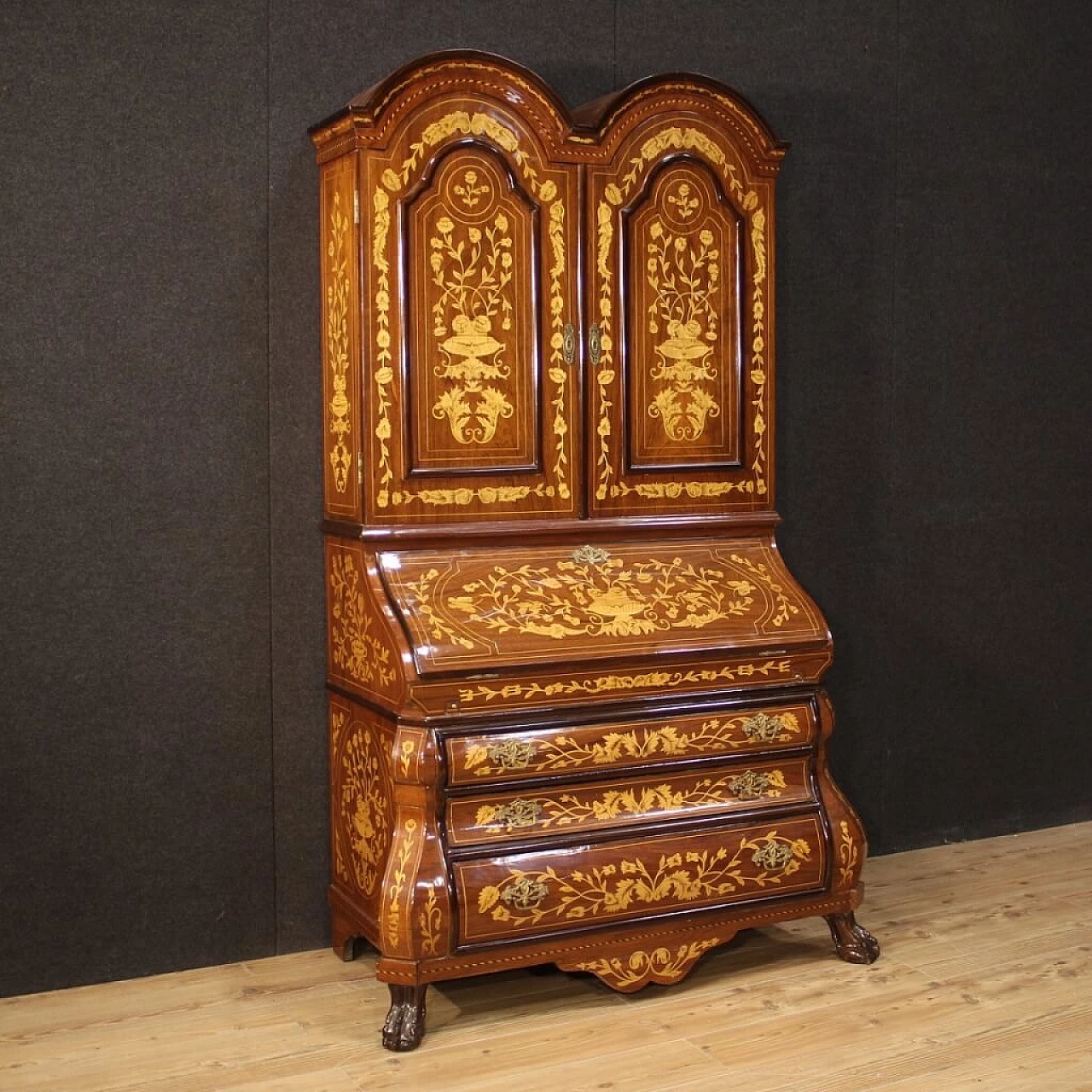 Trumeau olandese in legno intarsiato 1342142