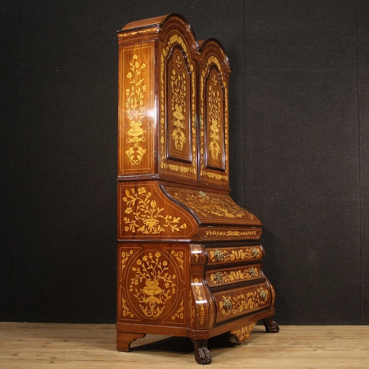 Trumeau olandese in legno intarsiato 1342145