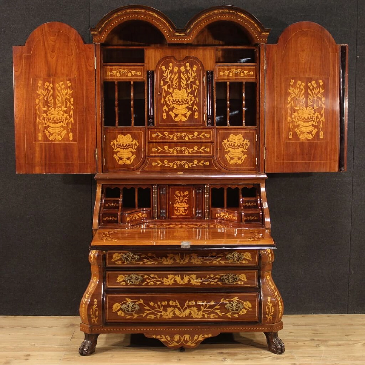 Trumeau olandese in legno intarsiato 1342151