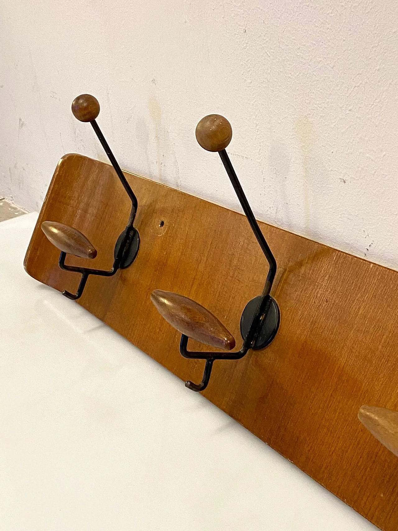 Pair of coat-hangers by Fratelli Reguitti, 1960s 1342916