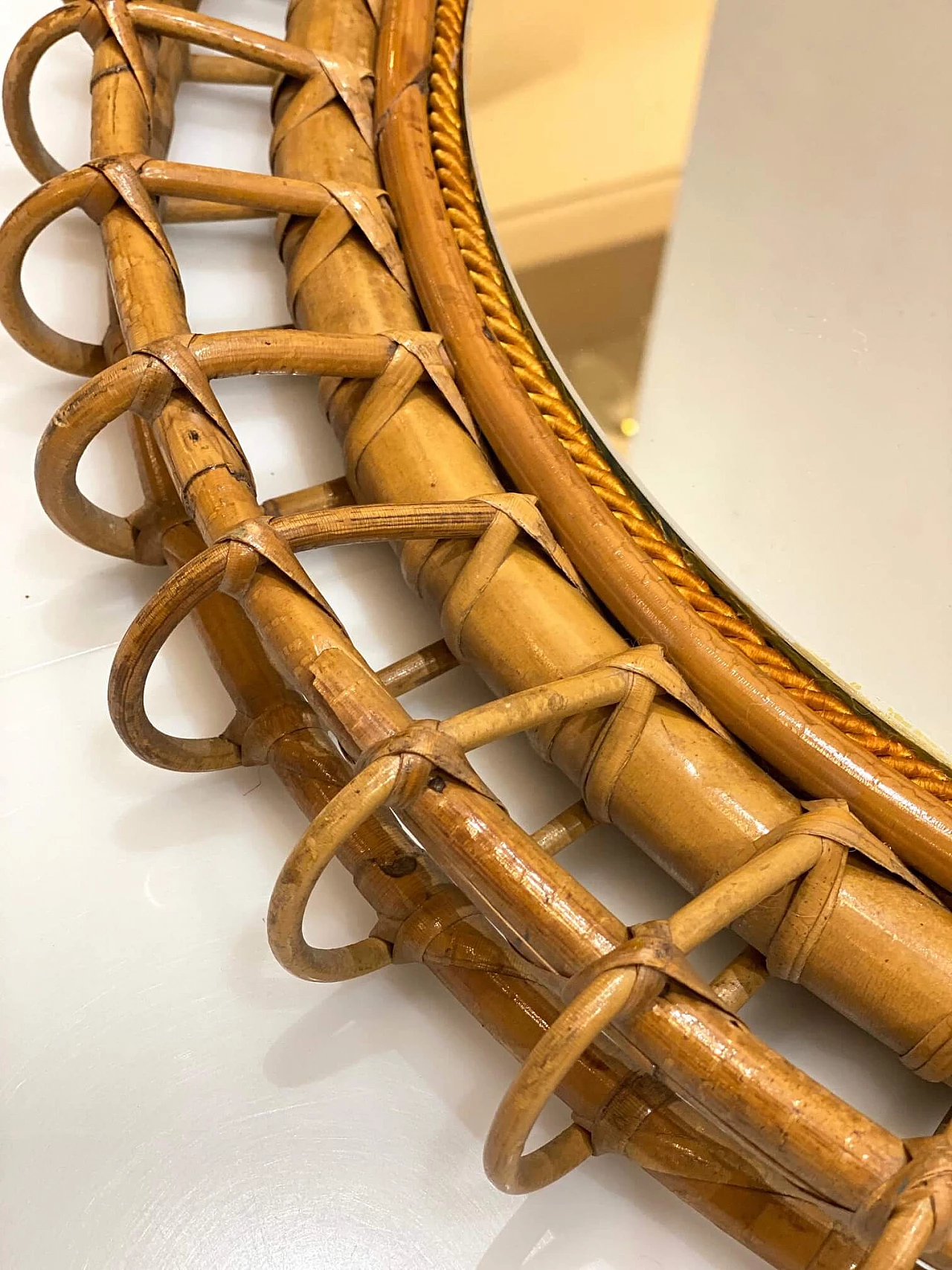 Round mirror in bamboo and wicker, 1970s 1342955