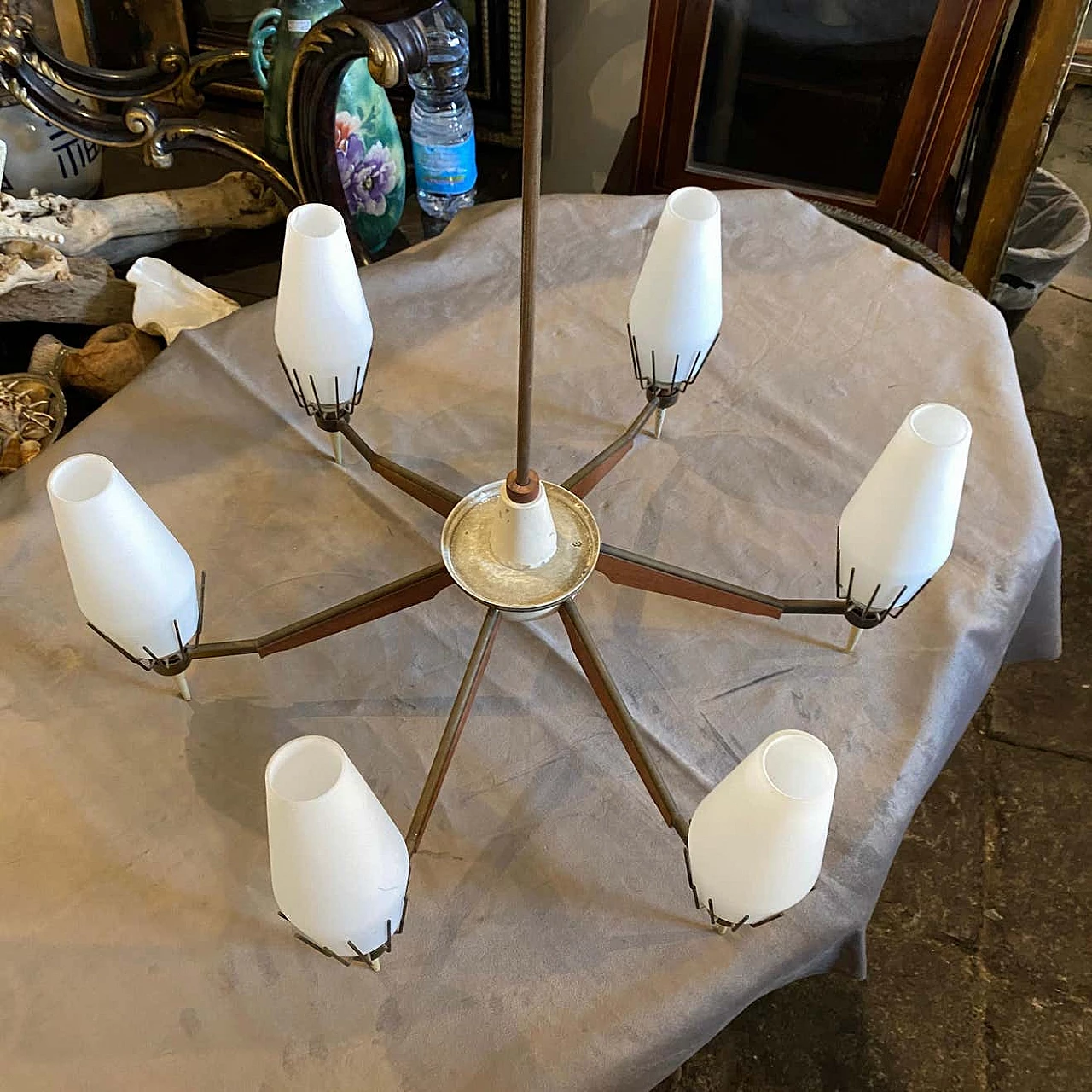 Chandelier in the manner of Arredoluce in brass, glass and teak, 50s 1343431