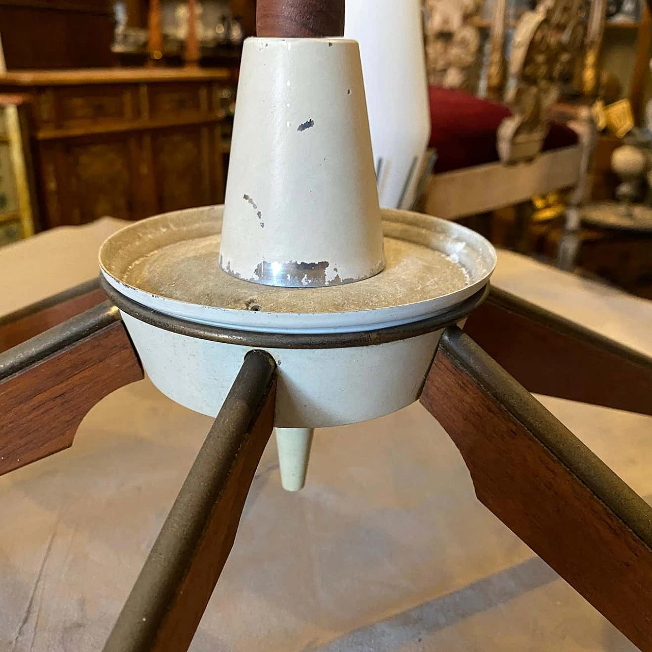 Chandelier in the manner of Arredoluce in brass, glass and teak, 50s 1343438