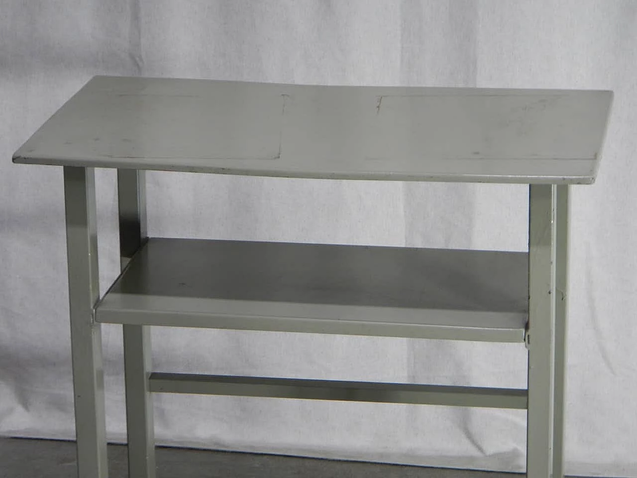 Iron shelf with 3 shelves, 1970s 1344494