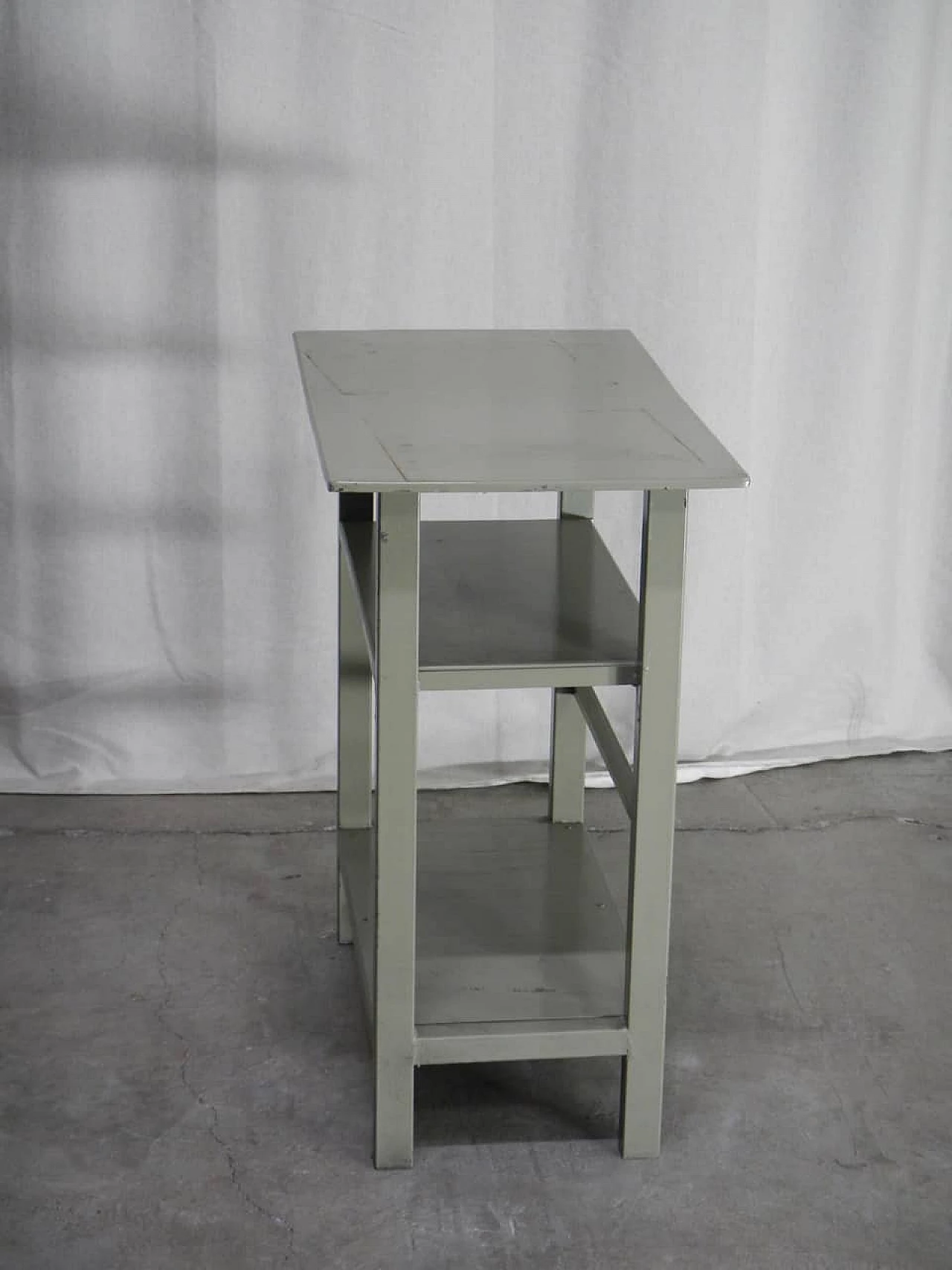 Iron shelf with 3 shelves, 1970s 1344496