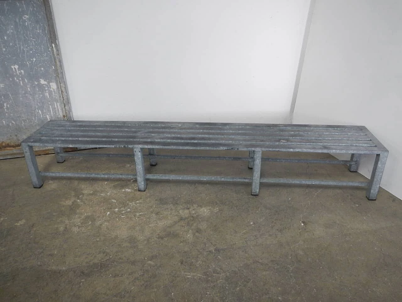 Galvanised metal bench, 1970s 1345028