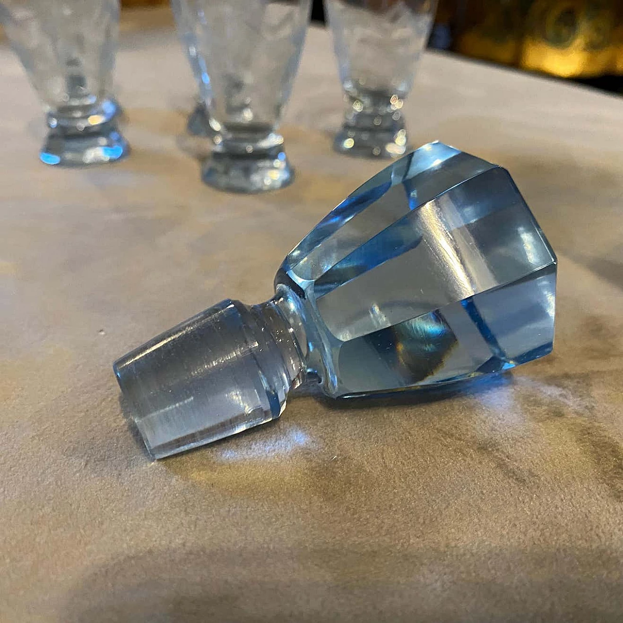 Set da liquore Art Deco in vetro blu inciso e argento, anni '30 1346329