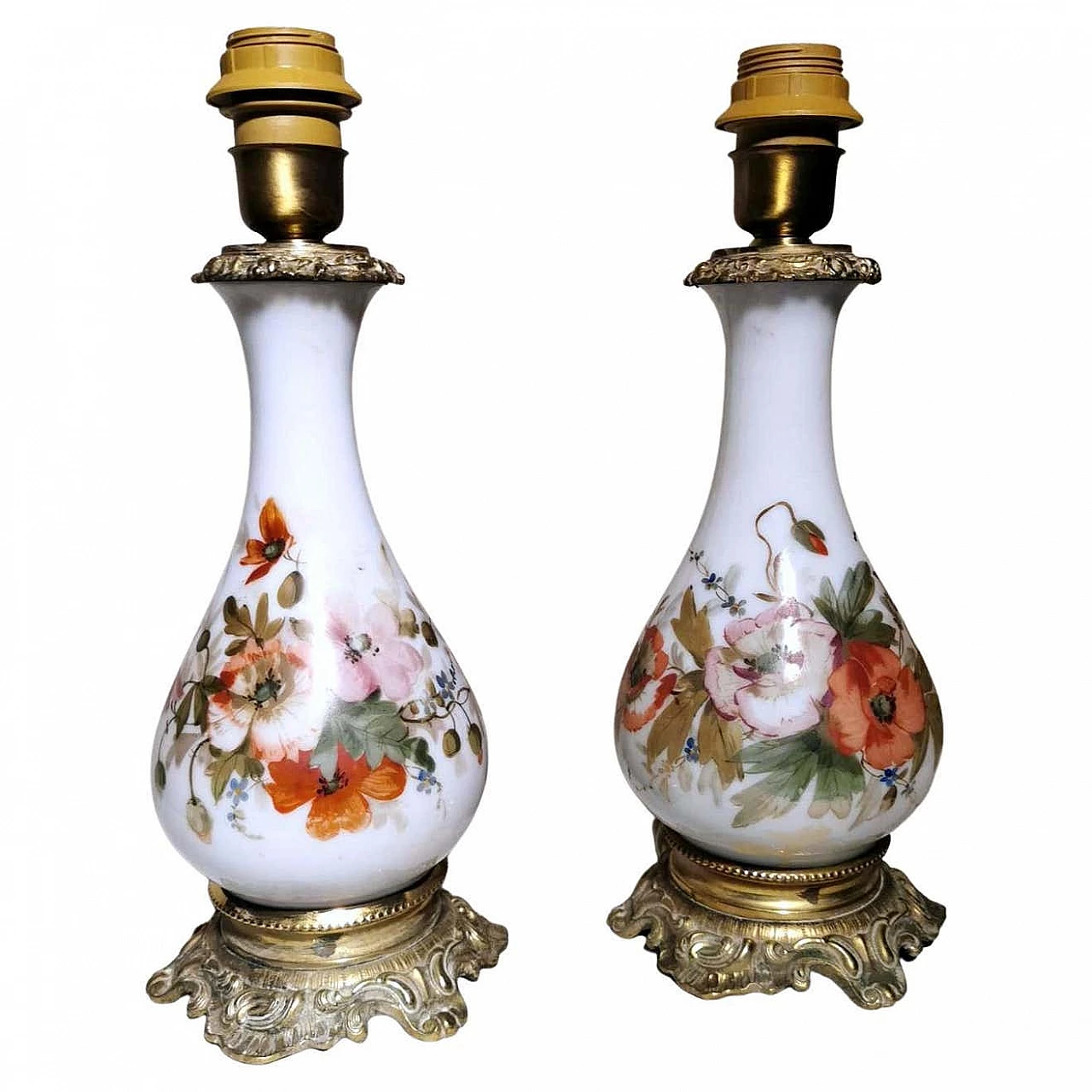 Napoleon III style pair of oil lamps in hand painted opaline glass and gilded bronze, 20s 1346950