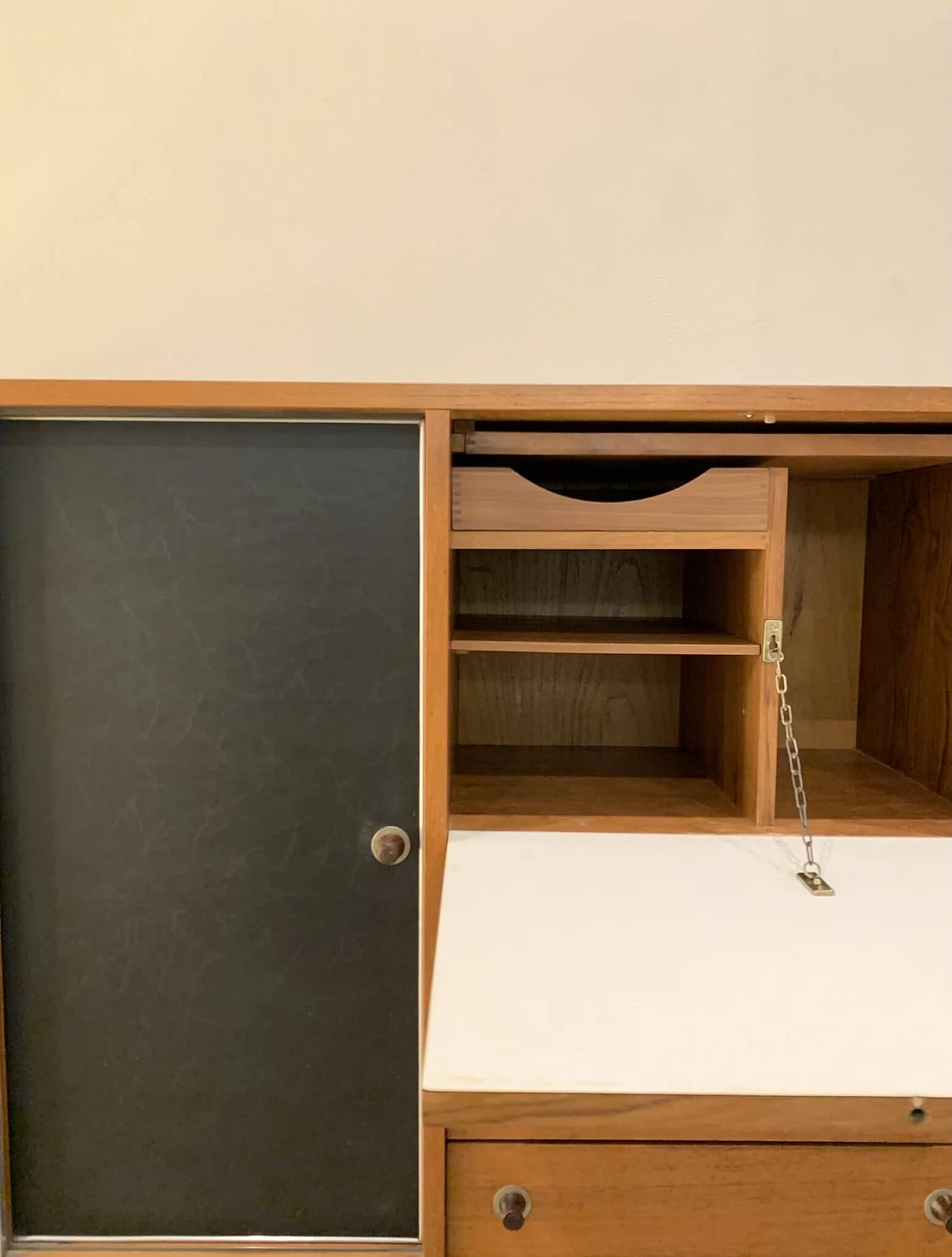 Credenza in legno di George Coslin per 3V Arredamenti, anni '60 1346968