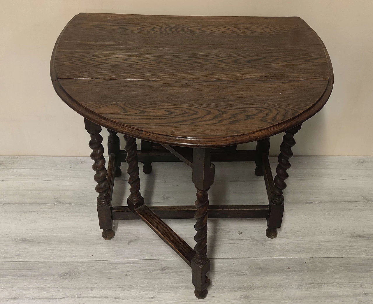 Oak folding table, early 20th century 1350468