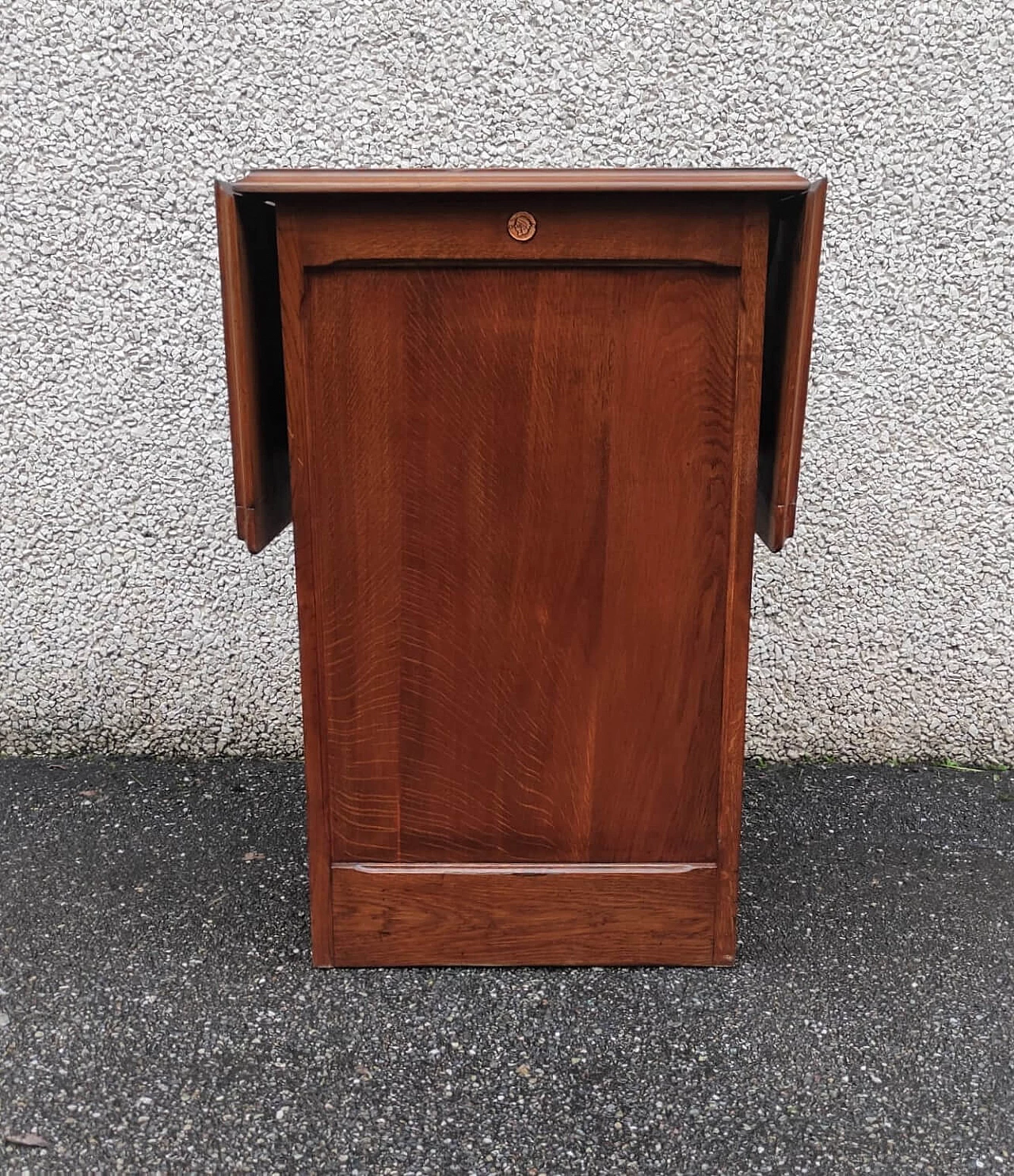 Oak cabinet with shutter and straps, early '900 1351745