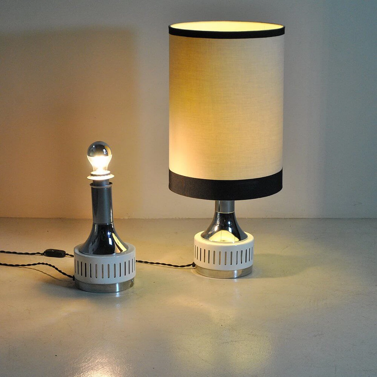 Pair of table lamps in steel, 60s 1354128
